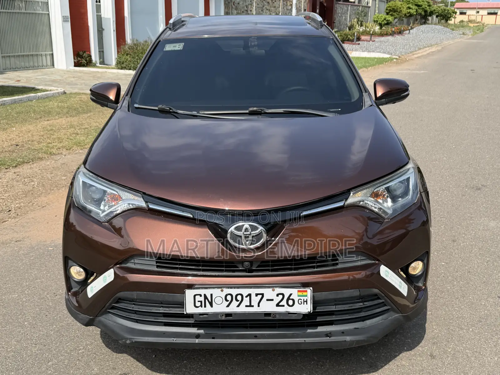 Toyota RAV4 SE FWD (2.5L 4cyl 6A) 2016 Brown