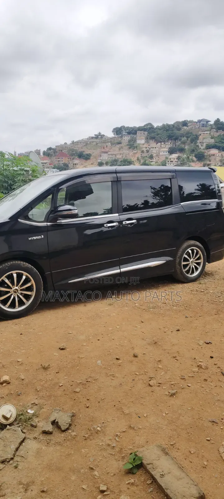 Toyota Voxy Hybrid V 2WD 7-Seater 2014 Black