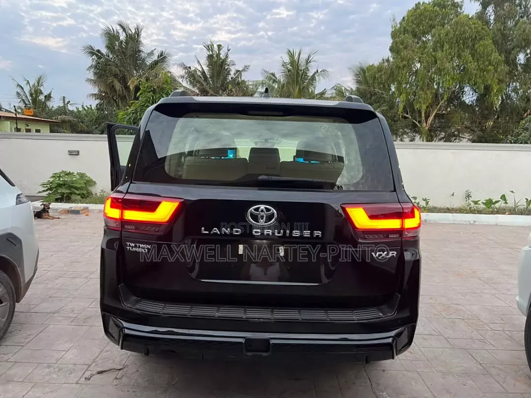 New Toyota Land Cruiser 2025 Black