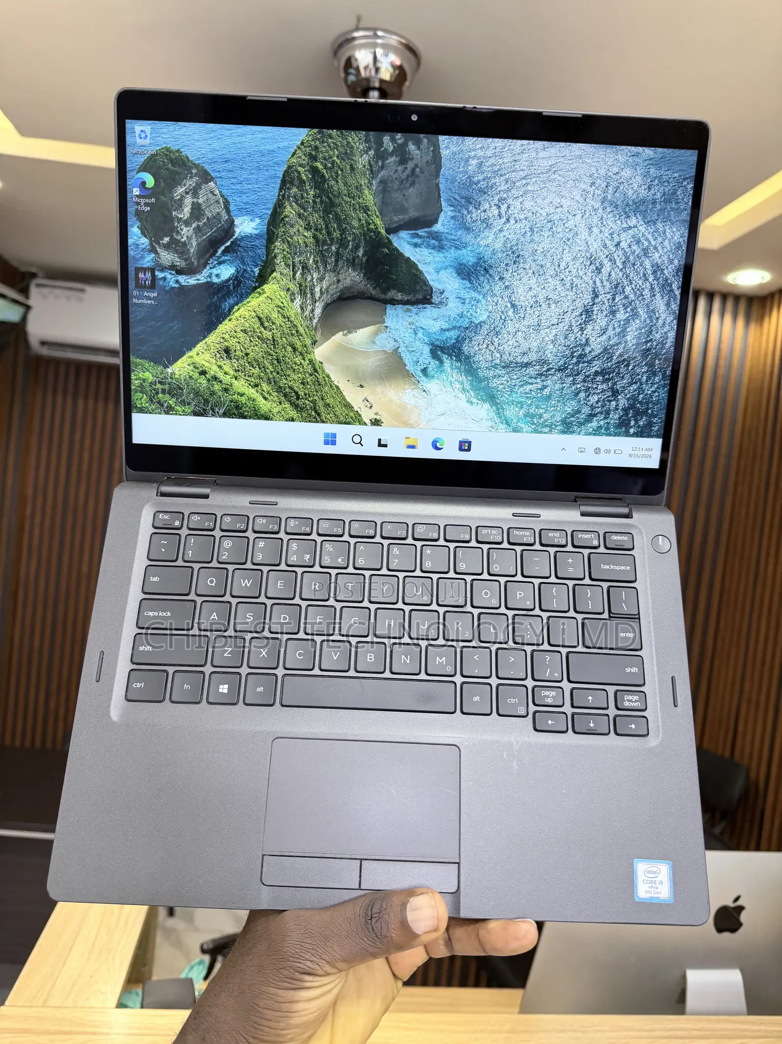 Laptop Dell Latitude 5300 2-in-1 8GB Intel Core i5 SSD 256GB