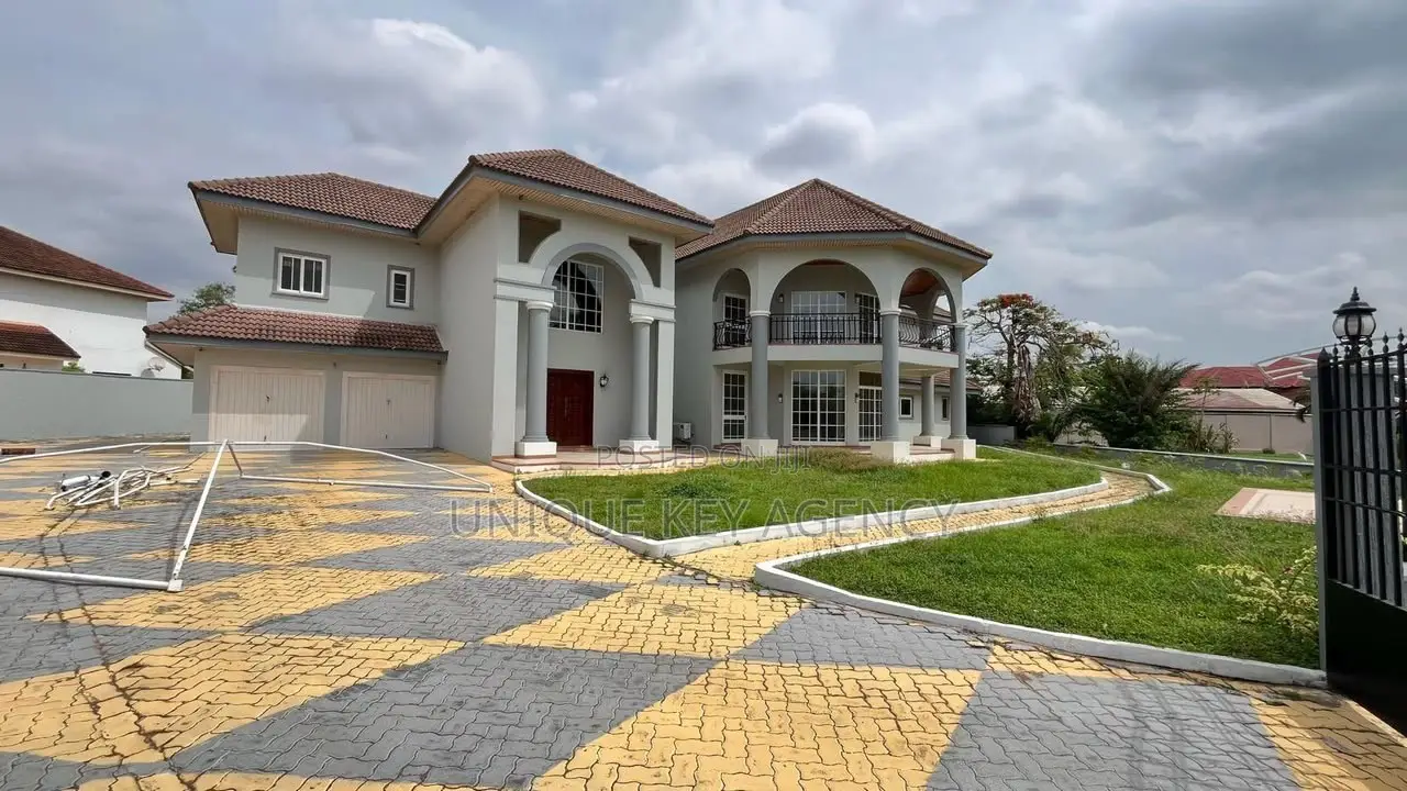 5bdrm House in Unique Key Agency, East Legon for sale