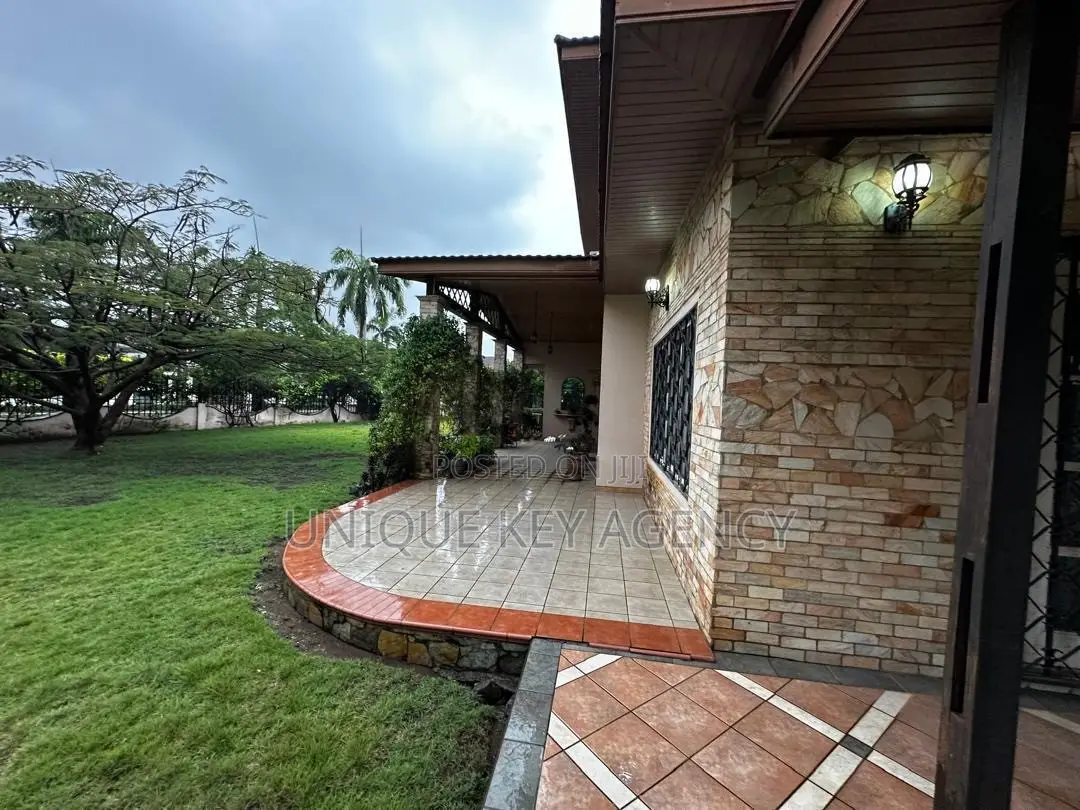 4bdrm House in Unique Key Agency, East Legon for sale