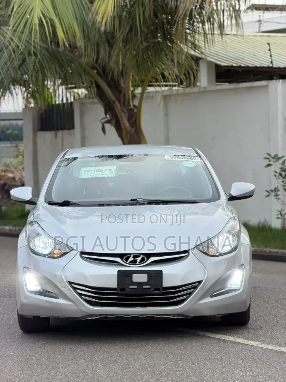 Hyundai Elantra SE Sedan FWD (1.8L 4cyl 6A) 2016 Silver