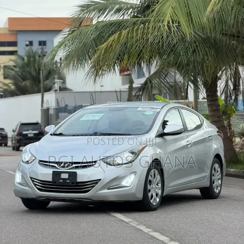 Hyundai Elantra SE Sedan FWD (1.8L 4cyl 6A) 2016 Silver