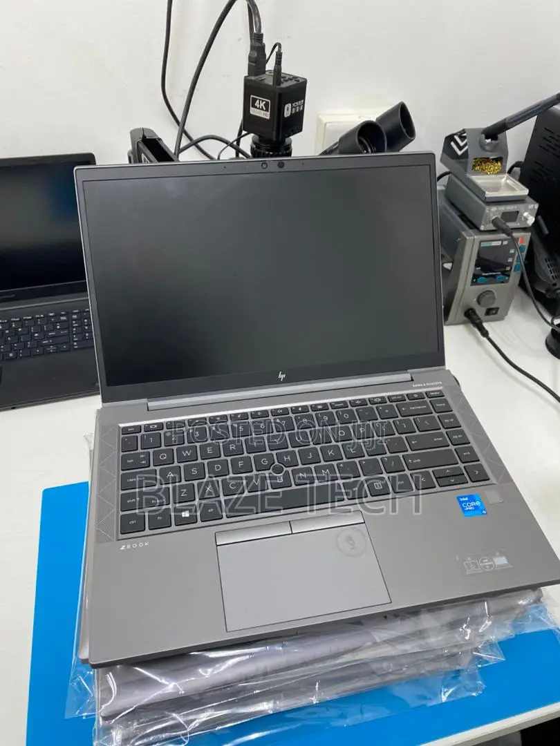 Laptop HP ZBook Firefly G8 16GB Intel Core i7 SSD 512GB