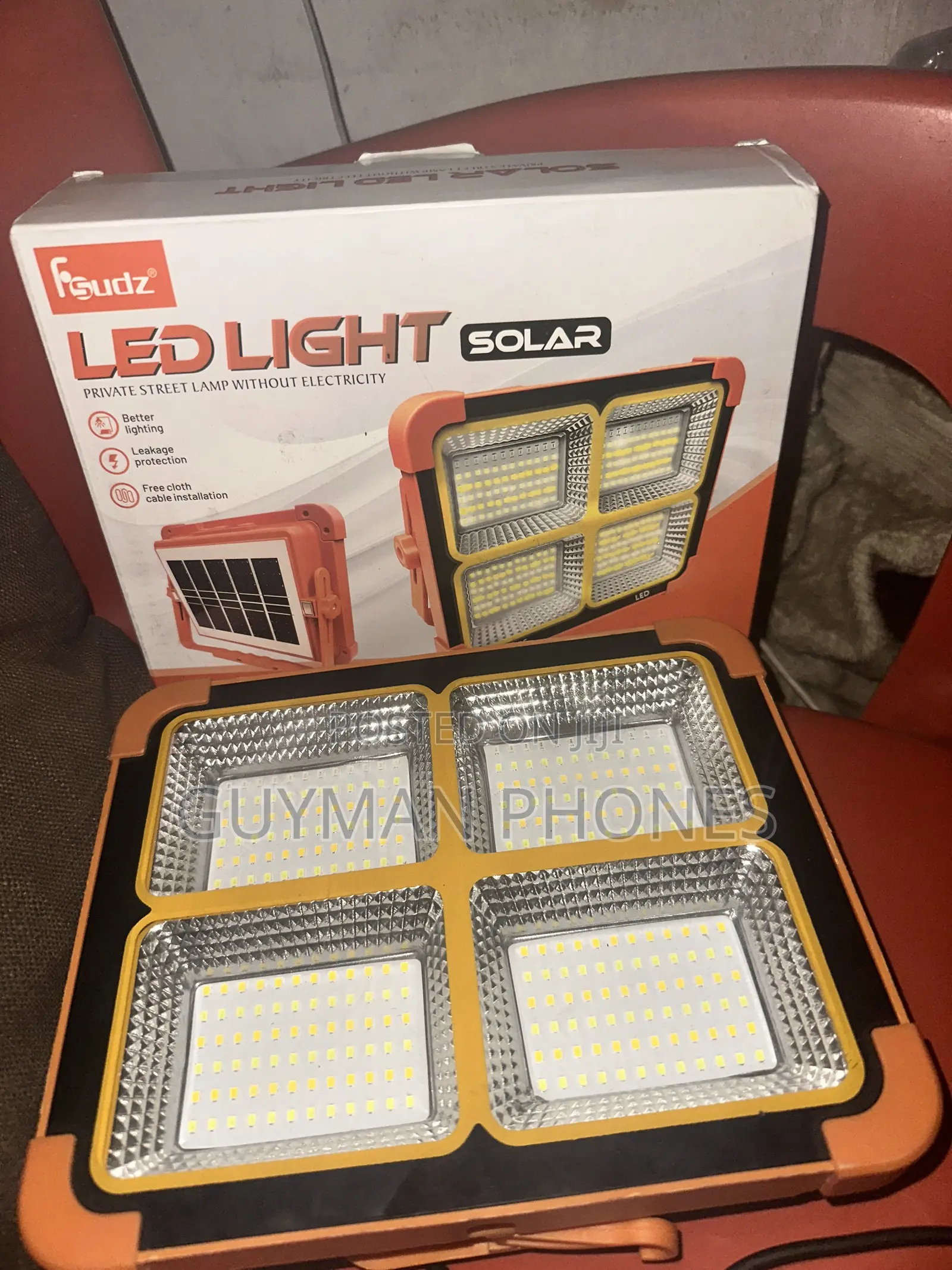 Fsudz LED Solar Light/Street Lamp