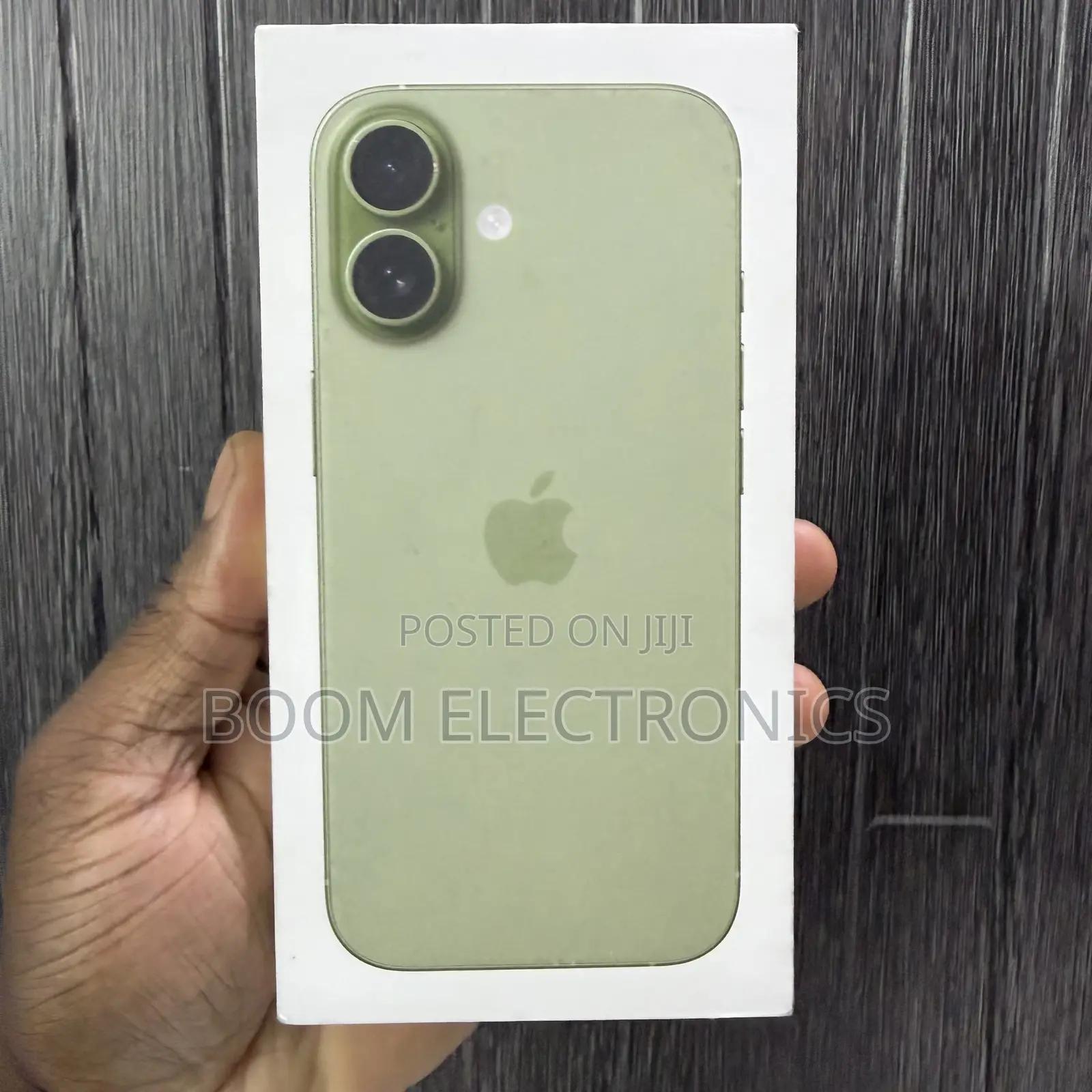 New Apple iPhone 17 256 GB Green