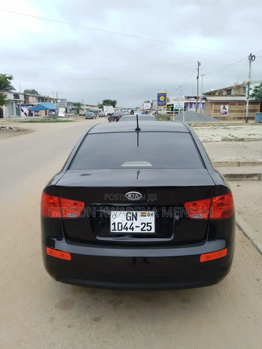 Kia Forte LX 2010 Black
