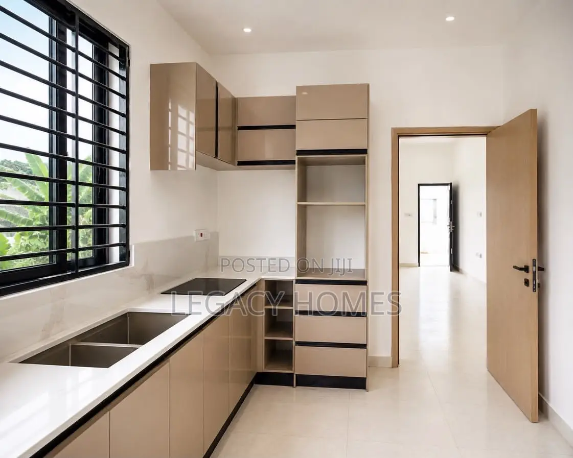 3bdrm Townhouse/Terrace in Adenta, Barrier for sale