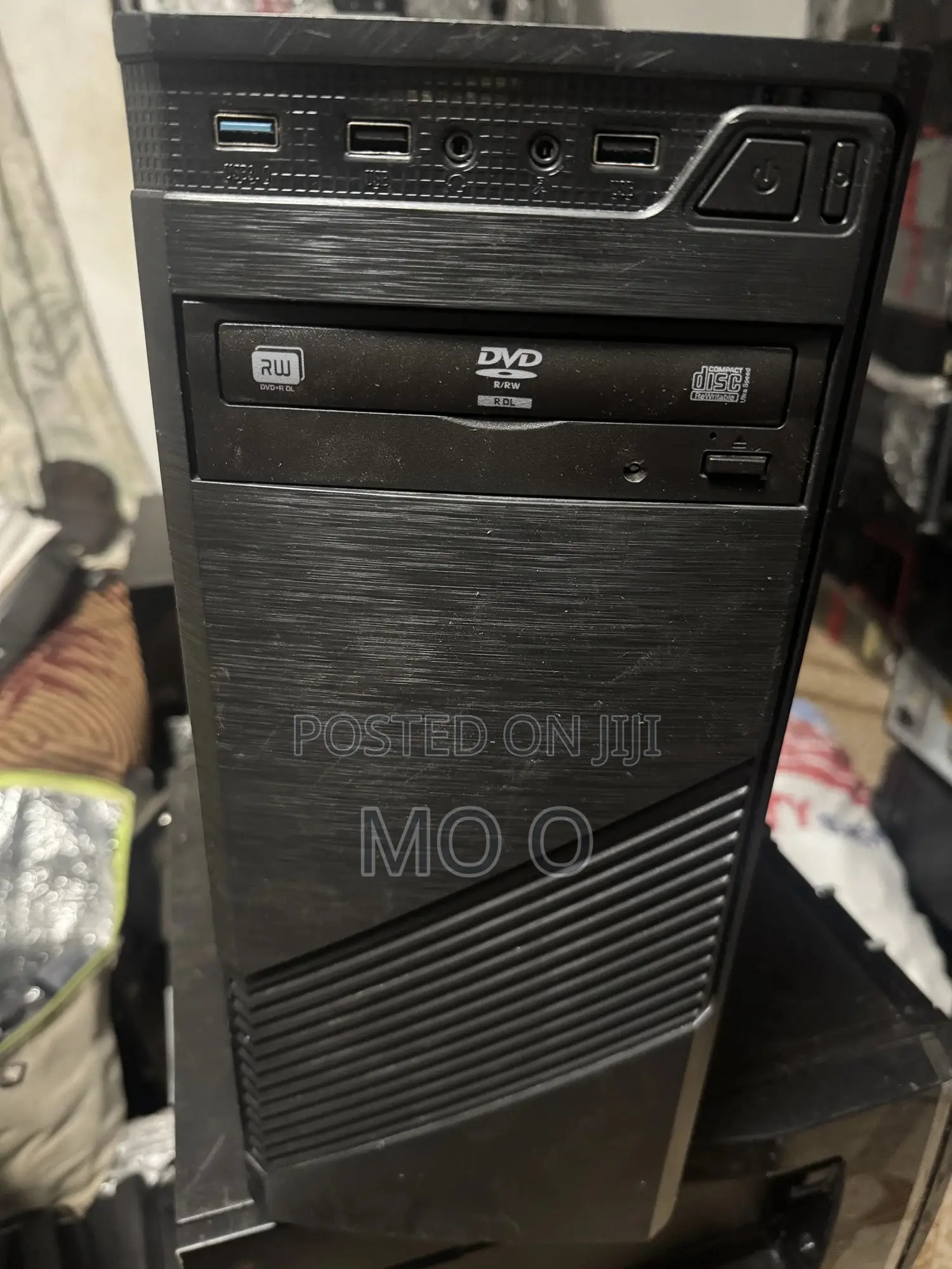 Desktop Computer Asus 8GB Intel Core i7 HDD 1T