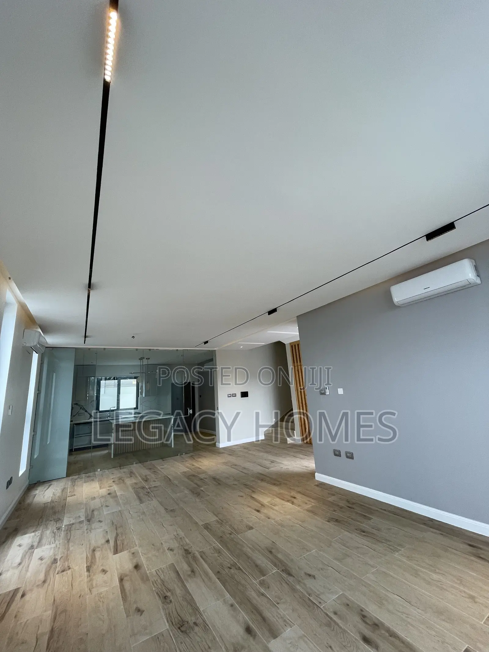 4bdrm House in Dzowulu, Dzorwulu for sale