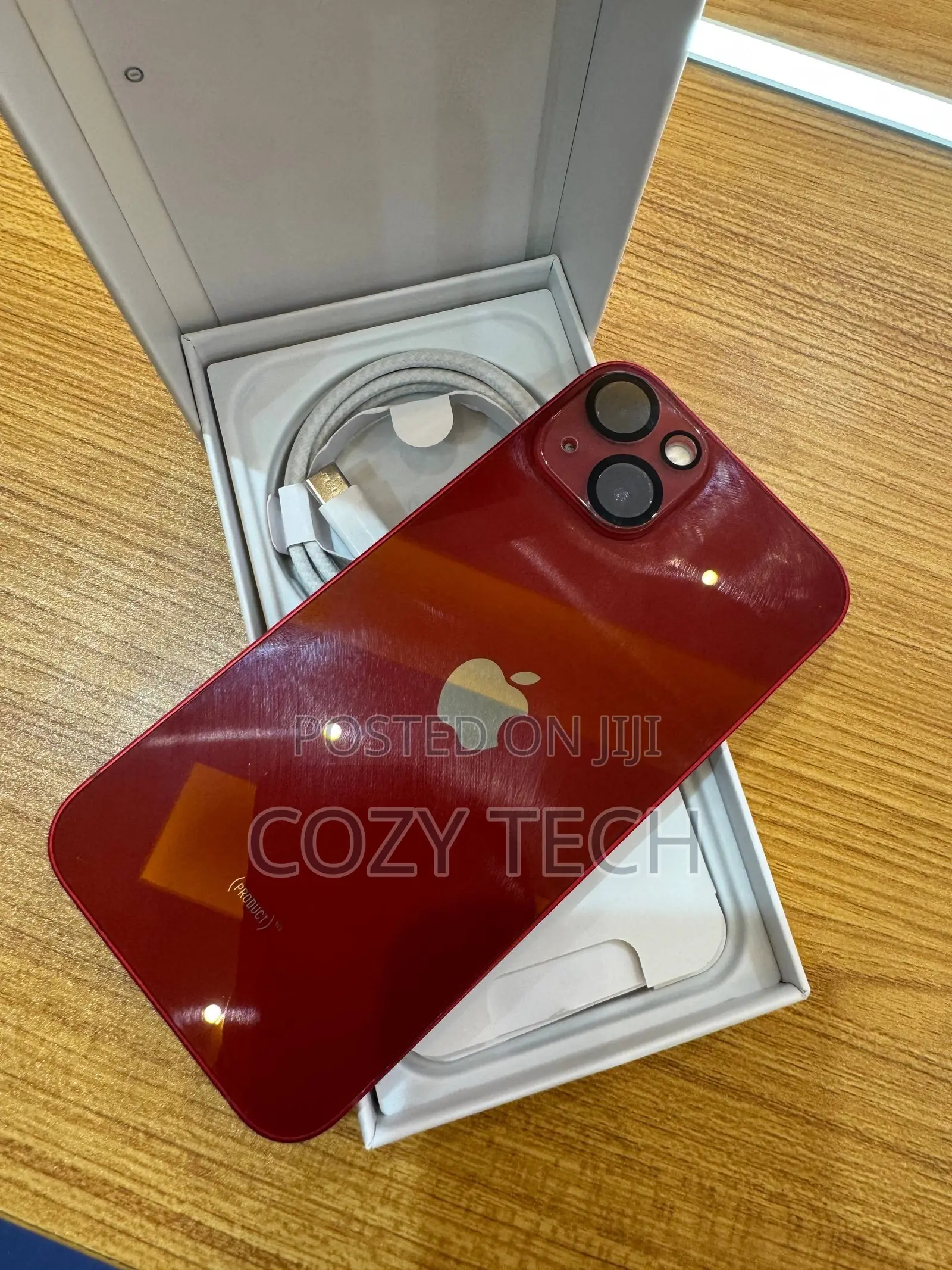 Apple iPhone 13 128 GB Red