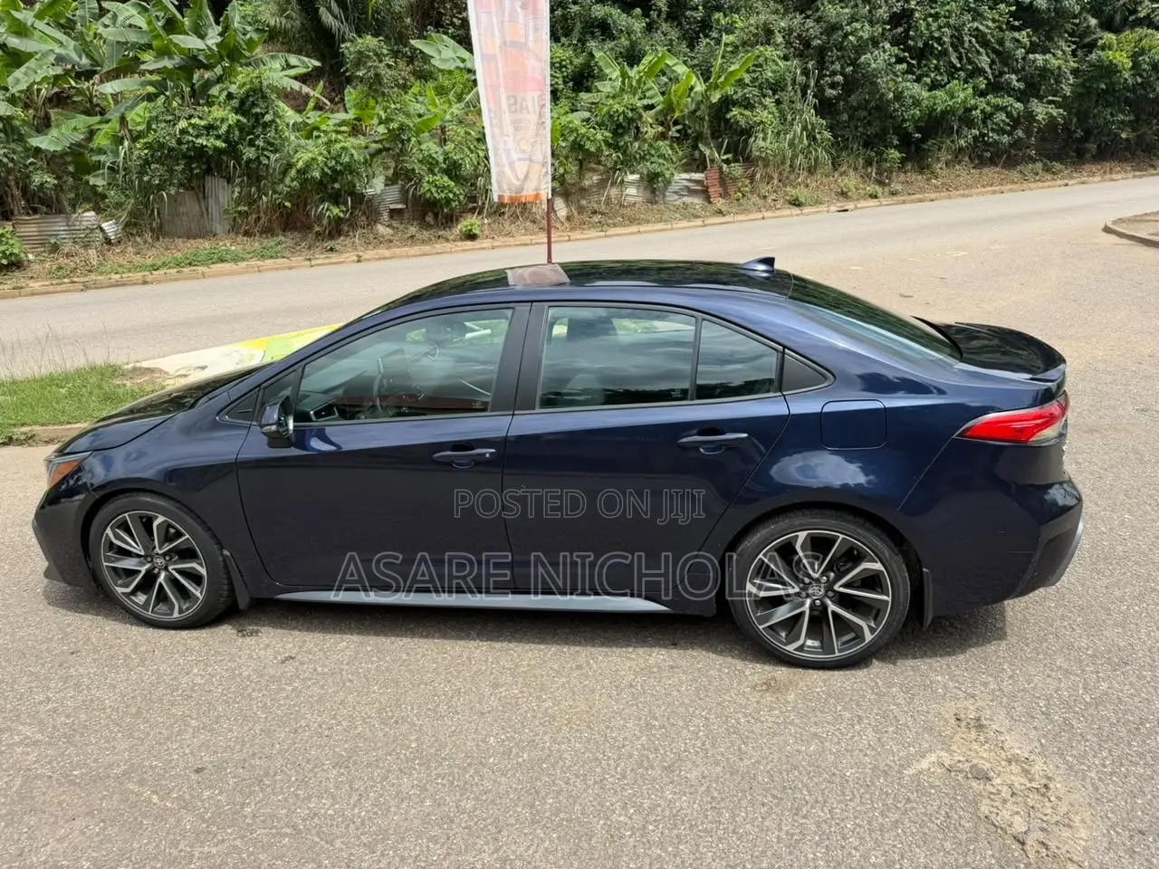 Toyota Corolla 2022 Blue