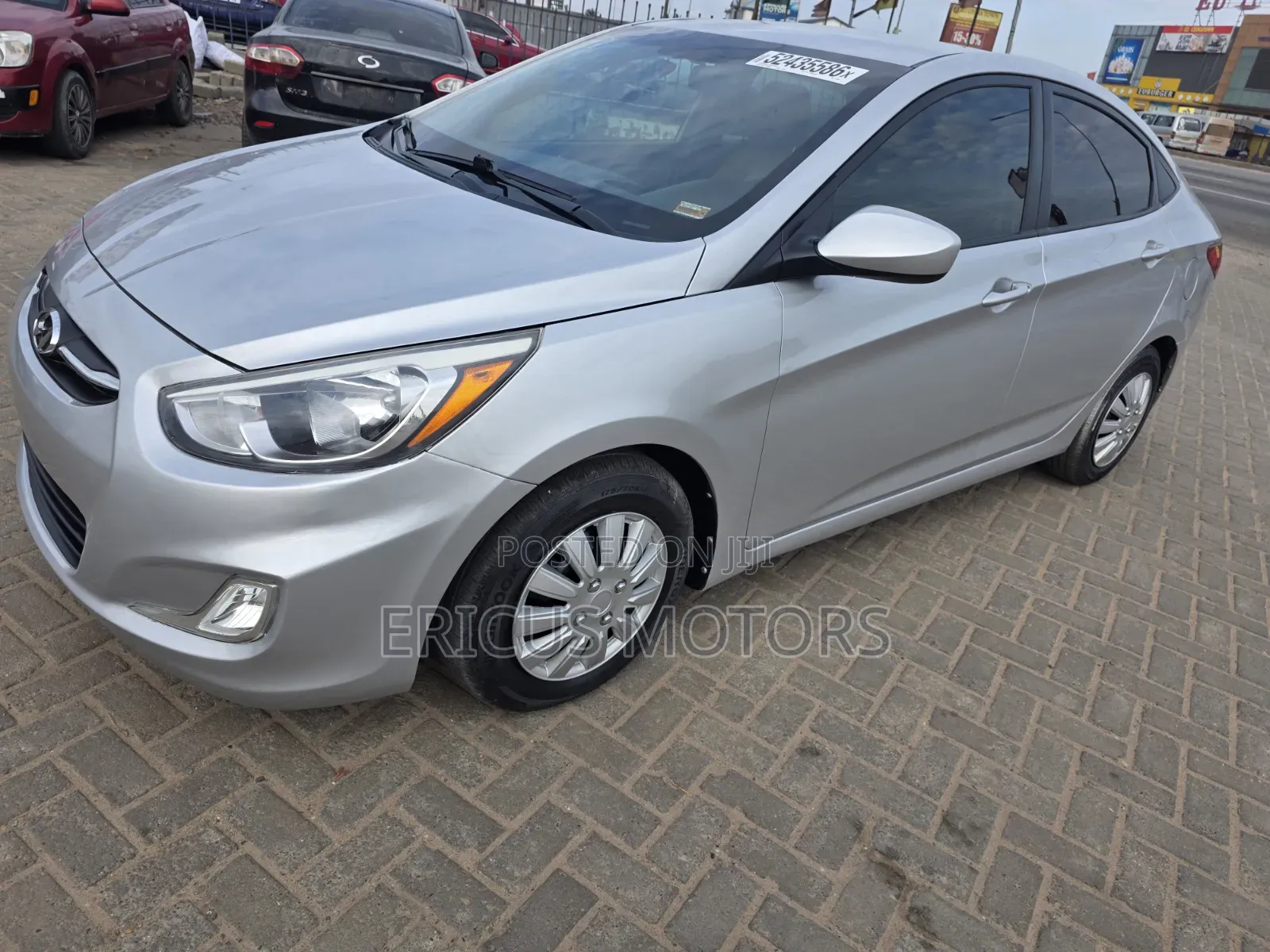 Hyundai Accent SE Sedan 2017 Silver
