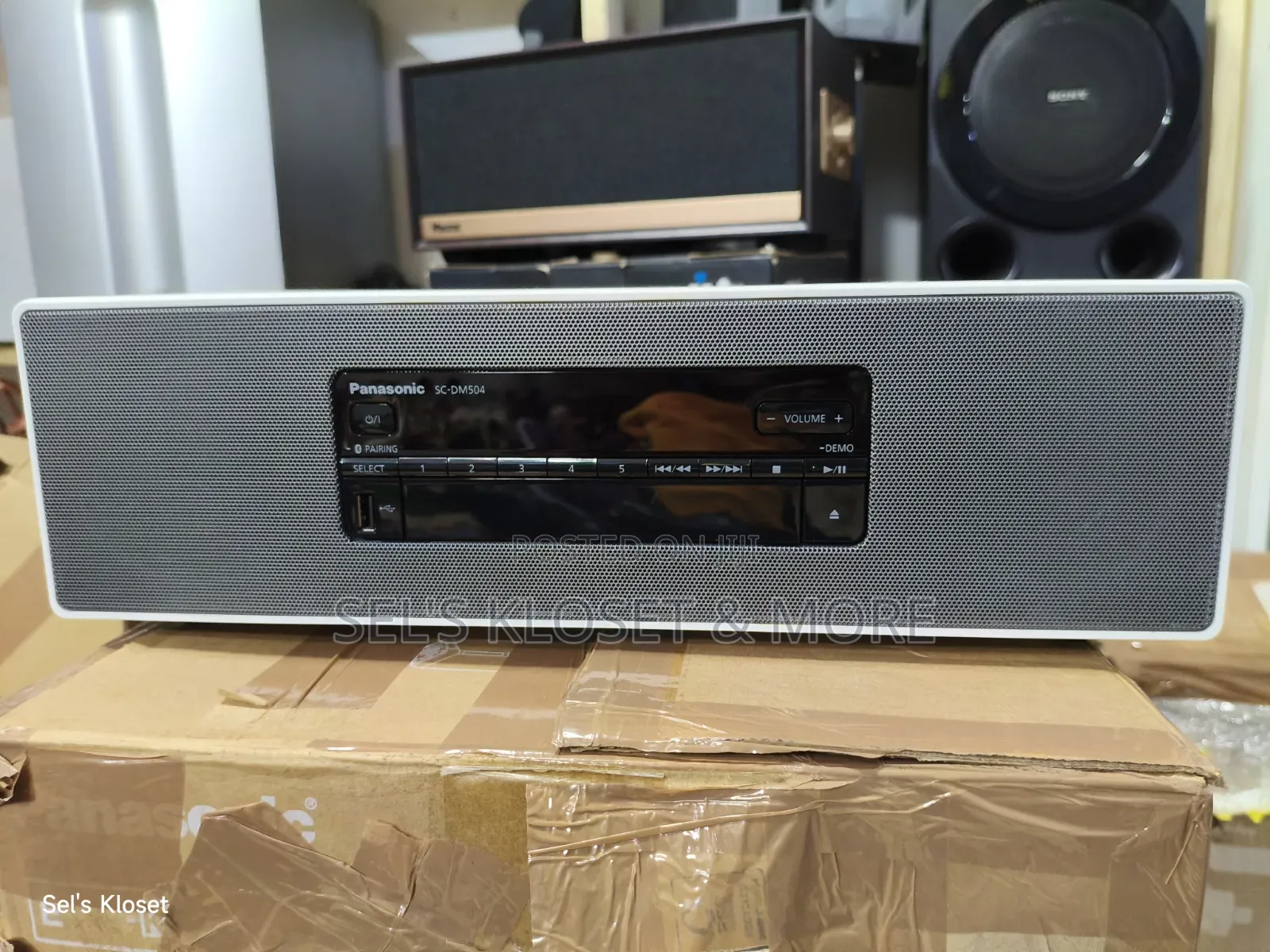 Panasonic SC-DM504 Compact Stereo System