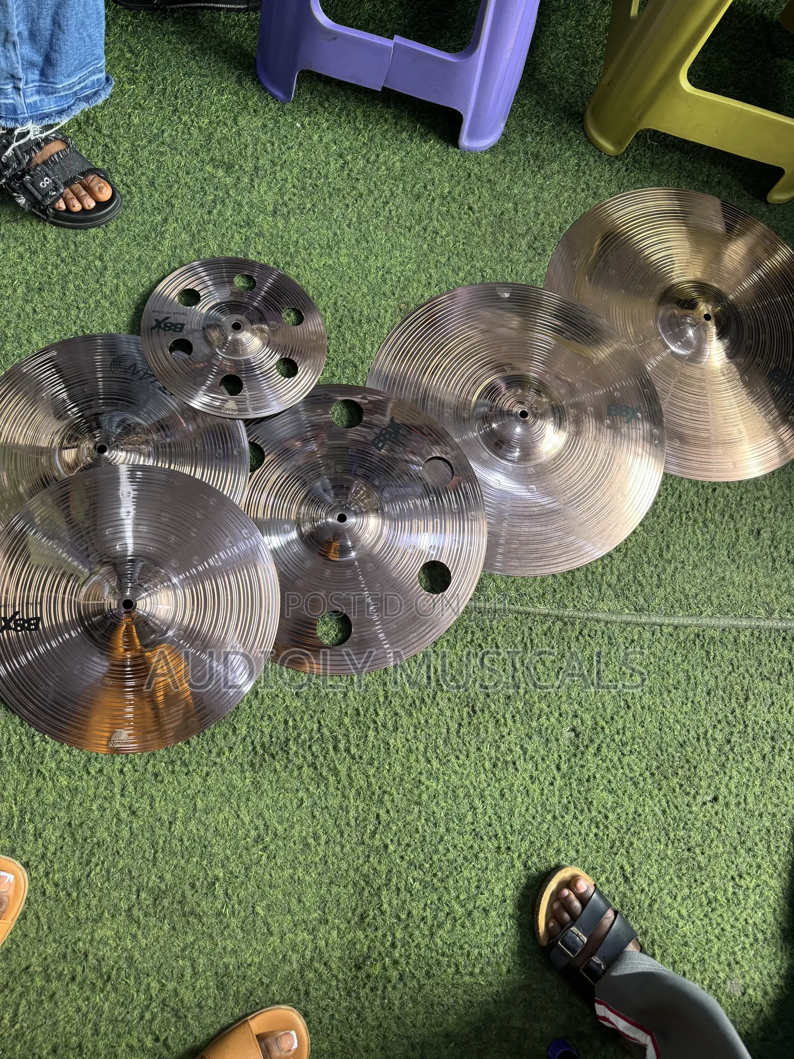 B8X Sabian -5-Set Cymbals With 20, 18,16, 12 and 10splash
