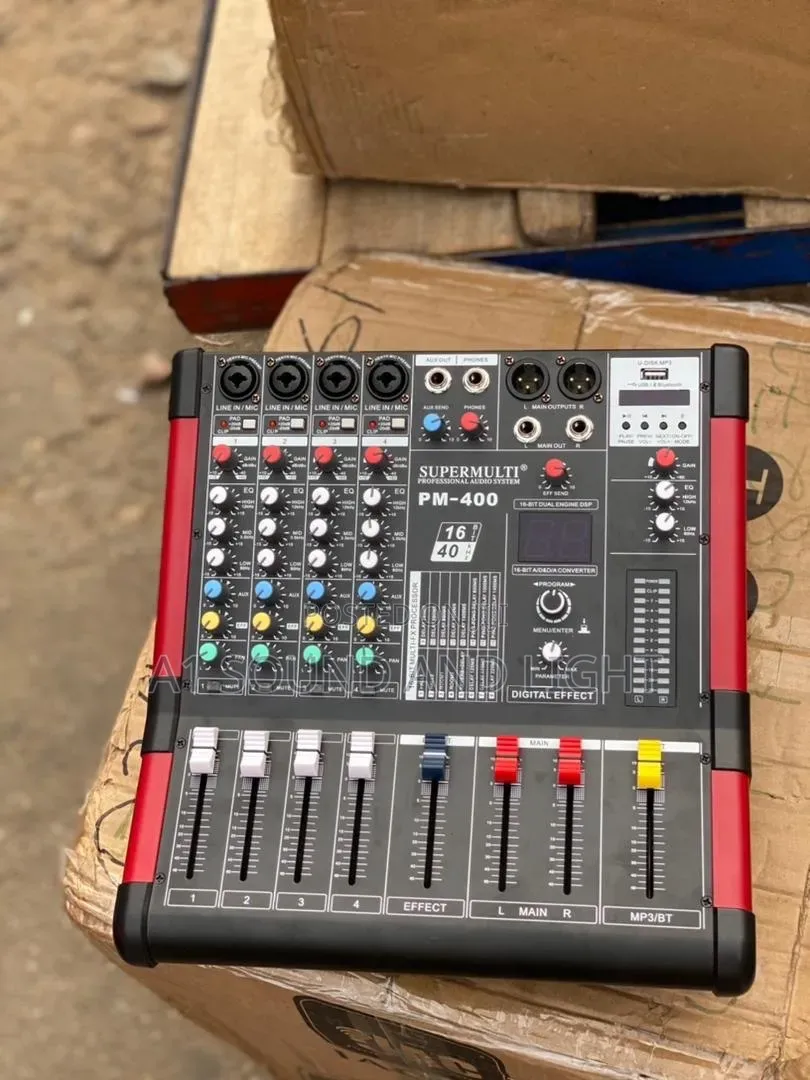 Supermulti PM-400 4-Channelzs Powered Mixer