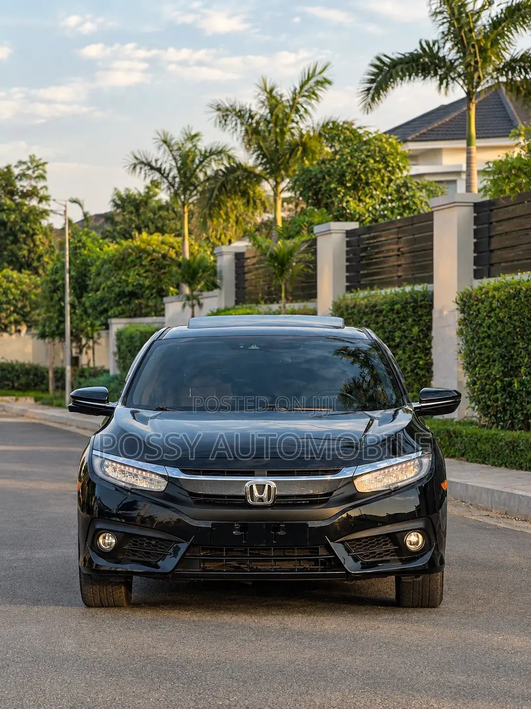 Honda Civic Touring 4dr Sedan (1.5L 4cyl) 2017 Black