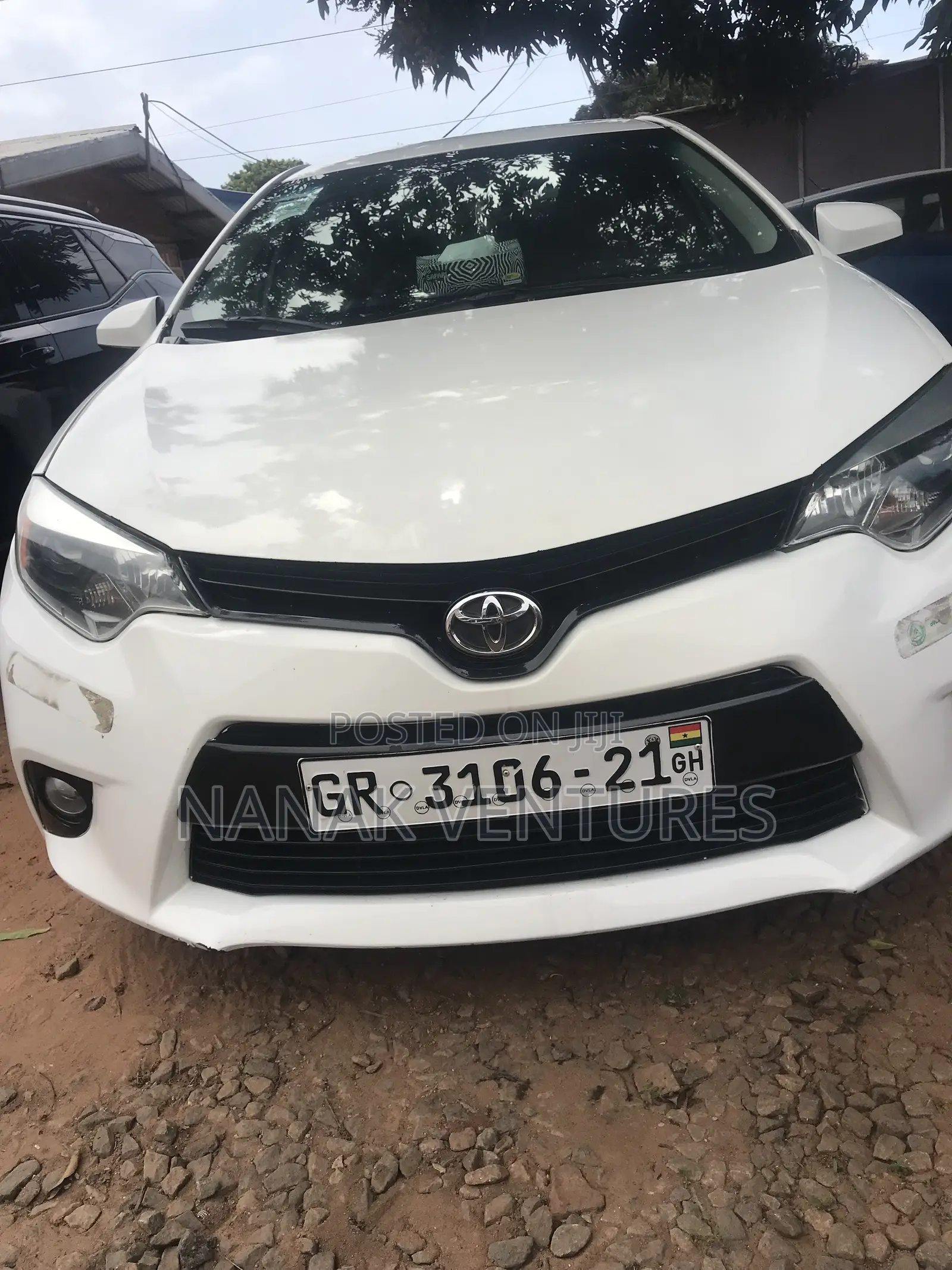 Toyota Corolla LE Eco Plus 4dr Sedan (1.8L 4cyl CVT) 2016 White