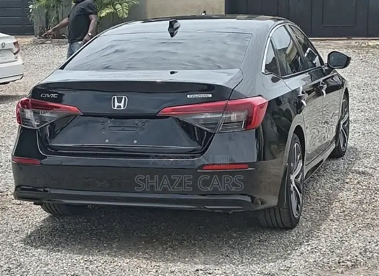 Honda Civic Touring CVT 2024 Black