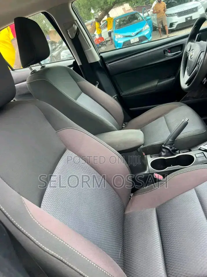 Toyota Corolla 2018 Black