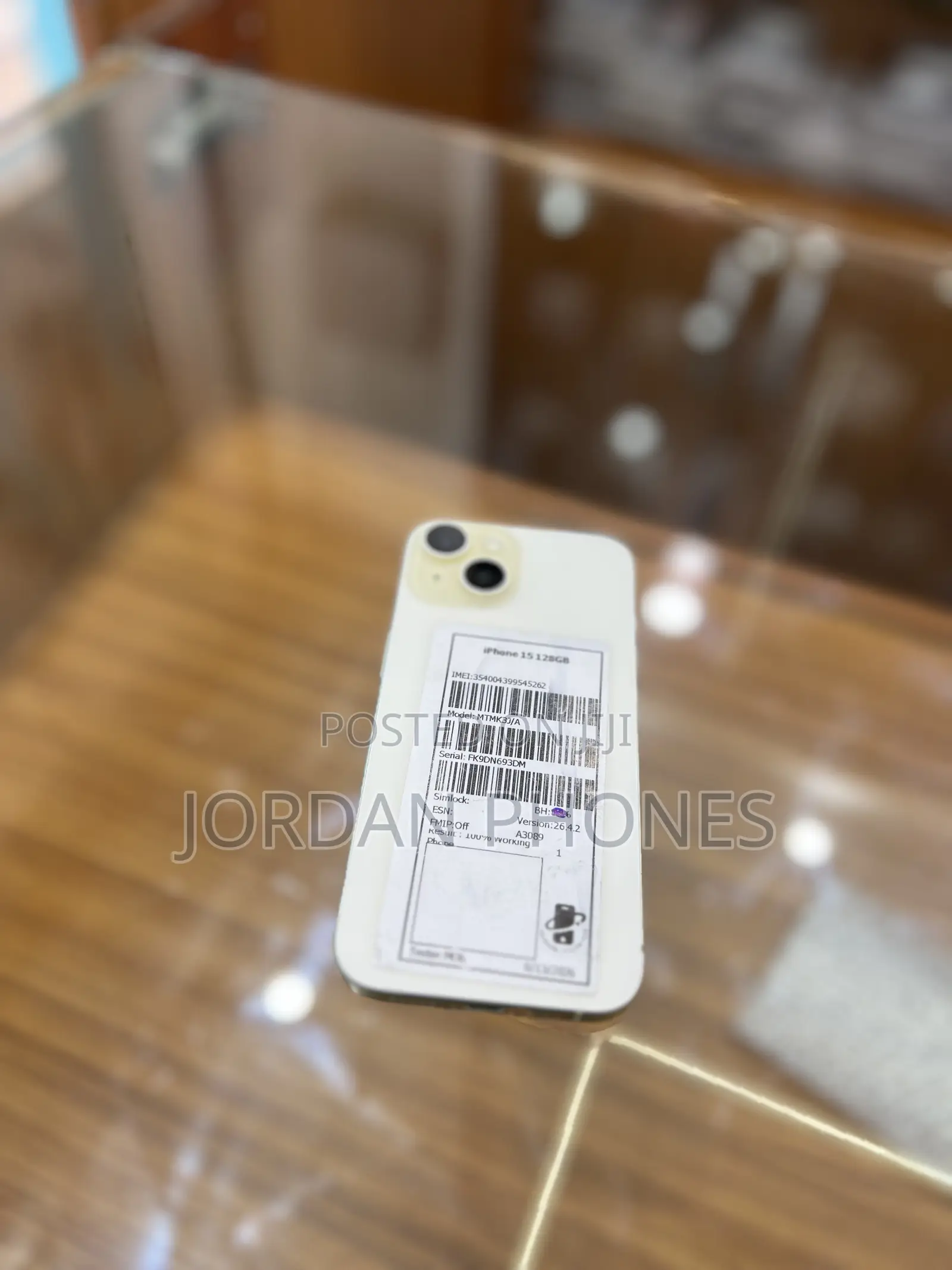 Apple iPhone 15 128 GB Yellow