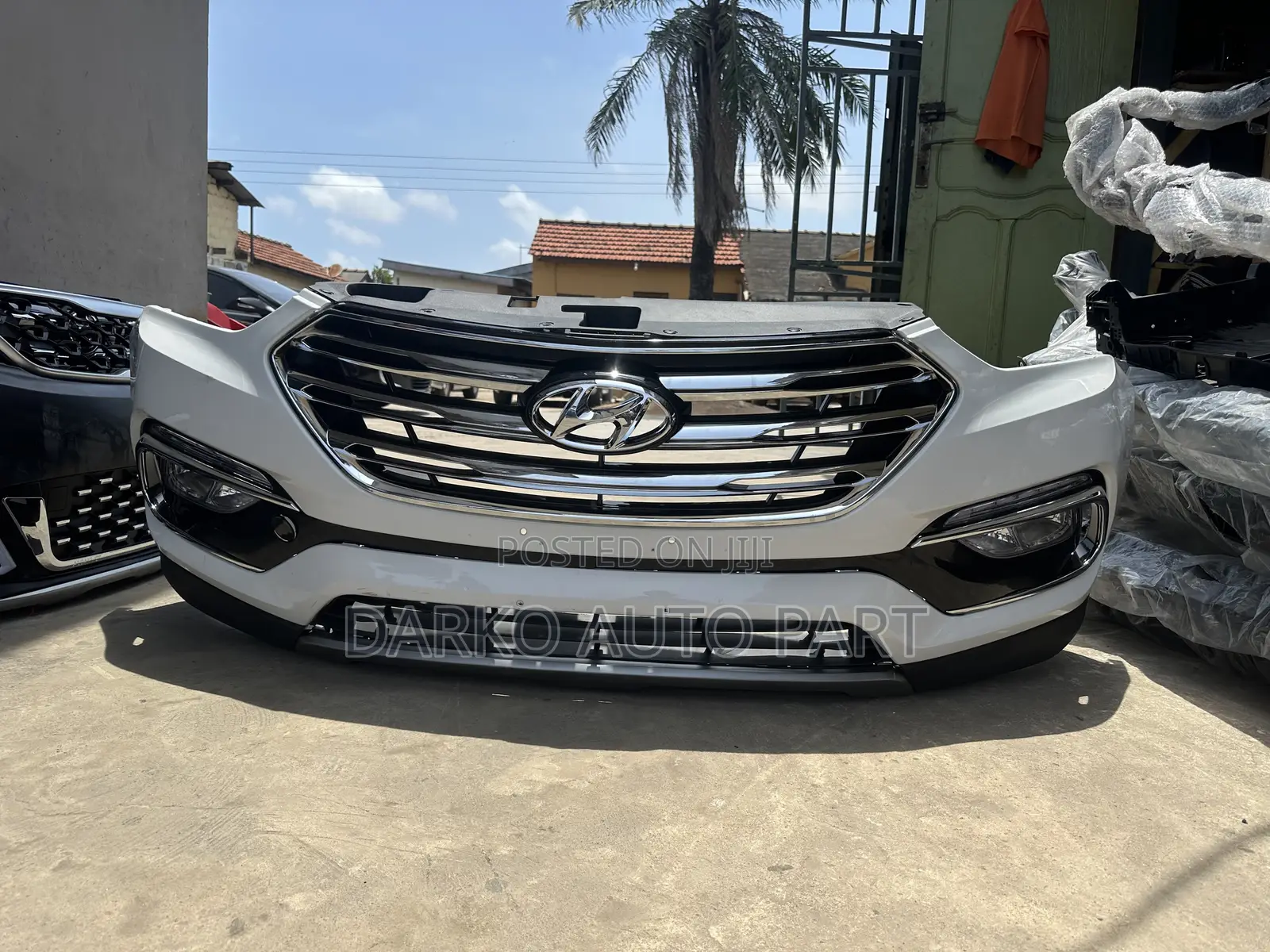 Hyundai Santa Fe 2017-2018 Front Bumper Complete Available Home Use