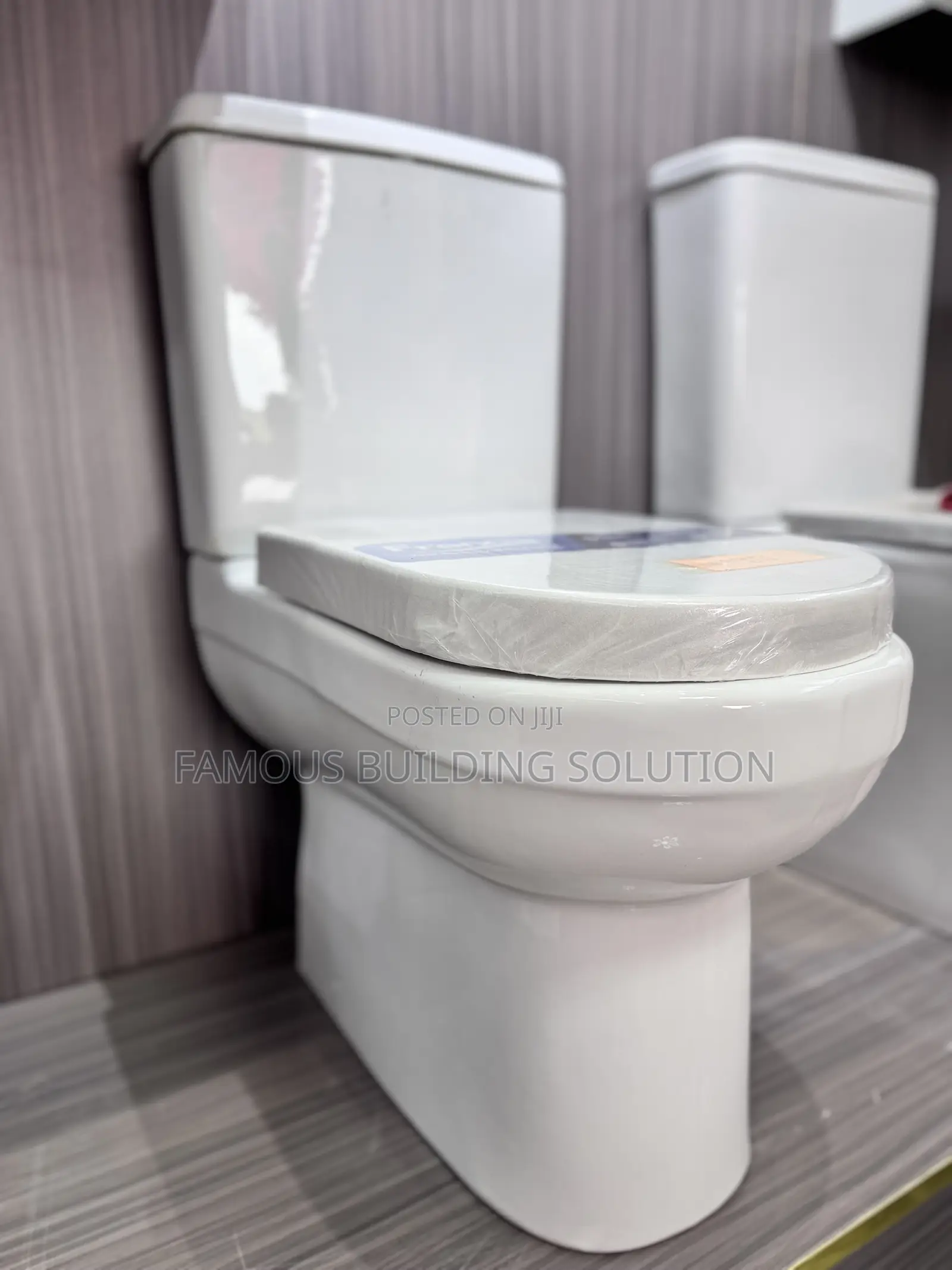Frencia Water Closet