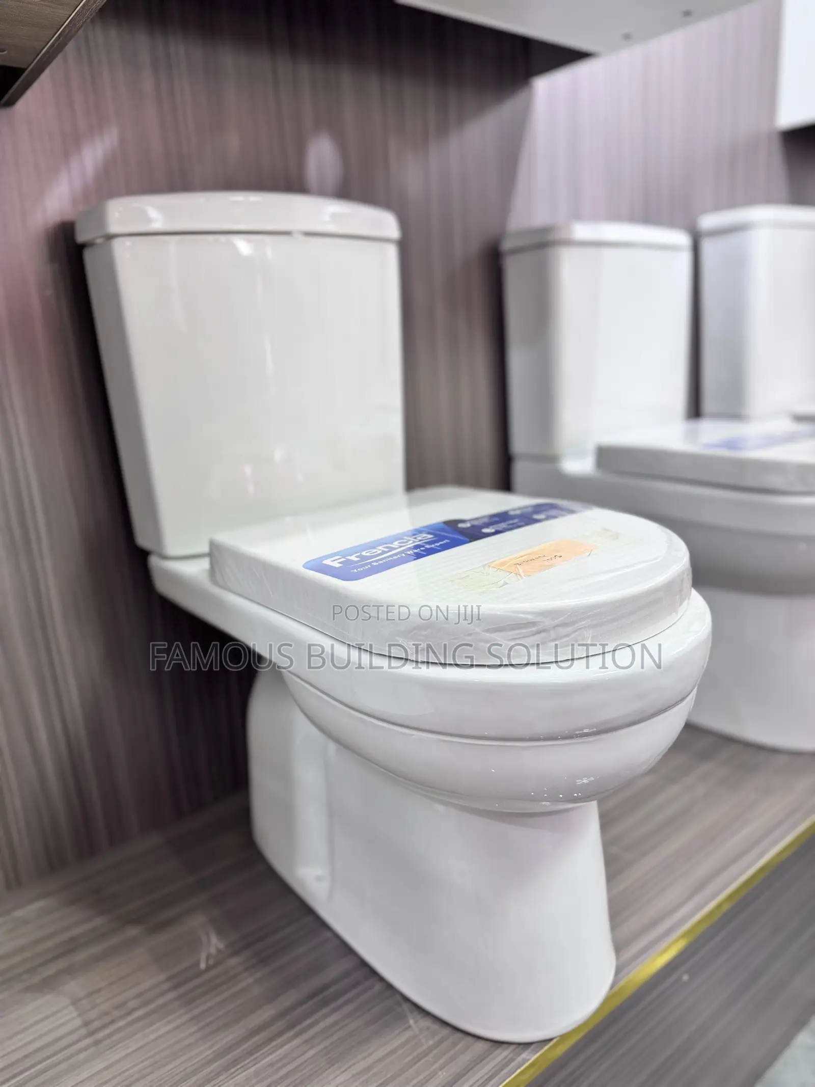 Frencia Water Closet