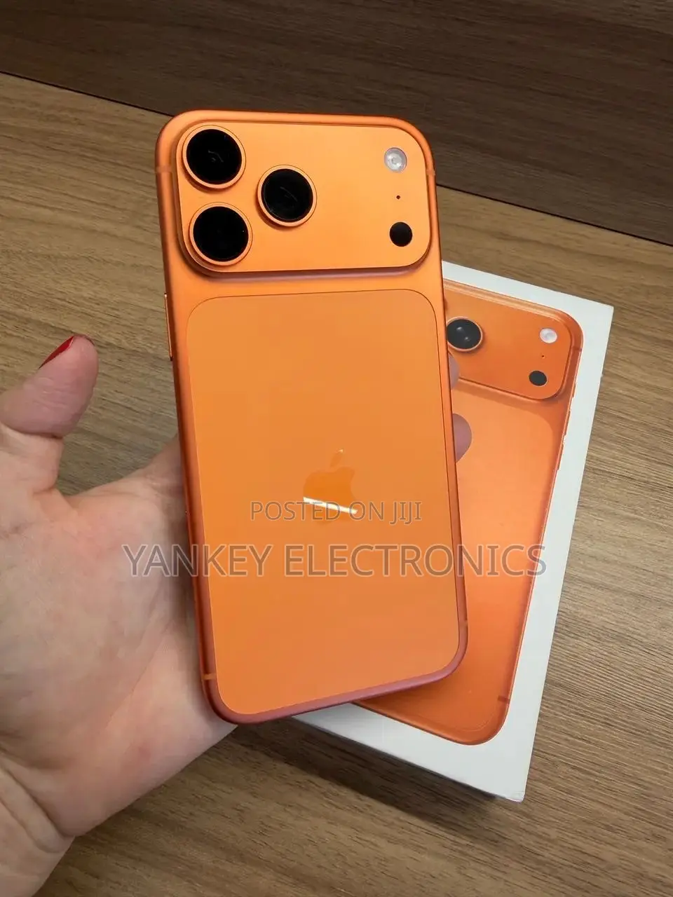 New Apple iPhone 17 Pro Max 1 TB Orange