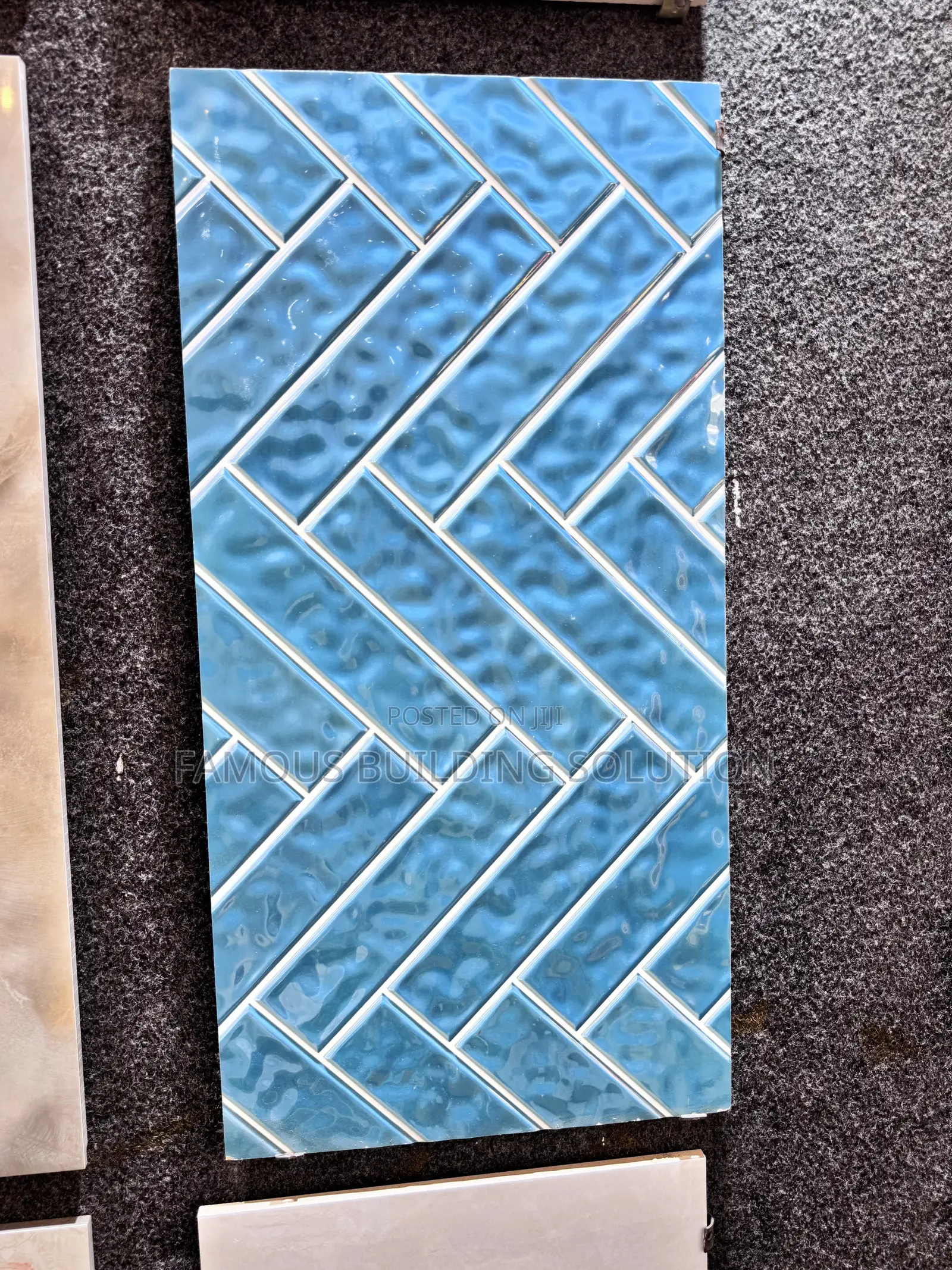 30/60 Swimming Pool Tiles