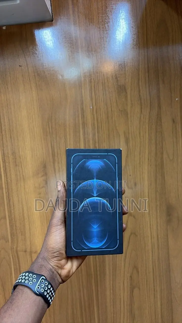 New Apple iPhone 12 Pro Max 128 GB