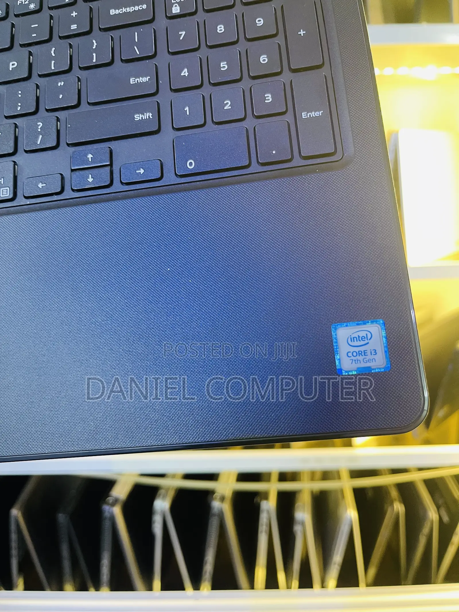 Laptop Dell Inspiron 15 8GB Intel Core i3 HDD 1T
