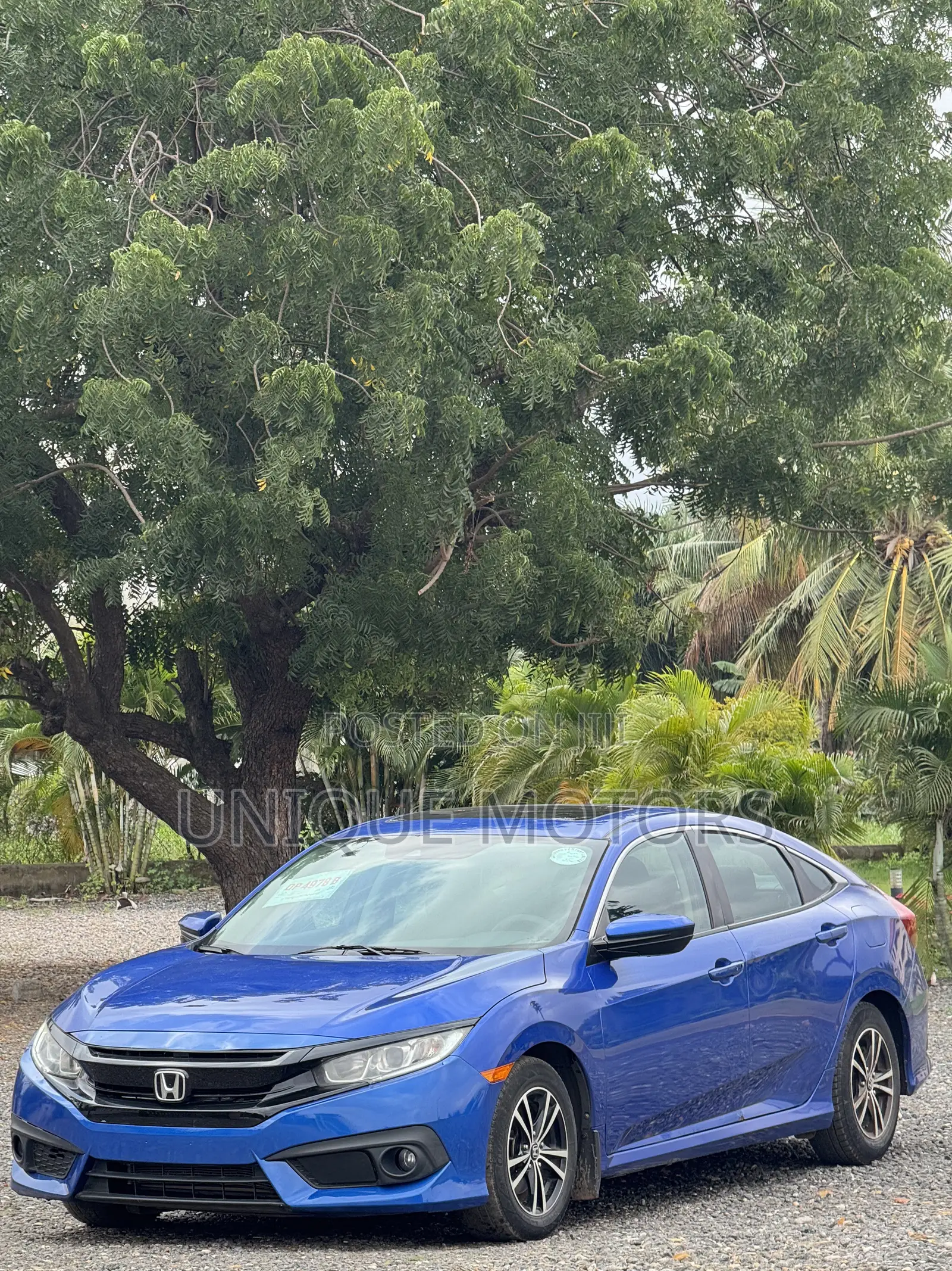 Honda Civic EX 4dr Sedan (2.0L 4cyl) 2017 Blue