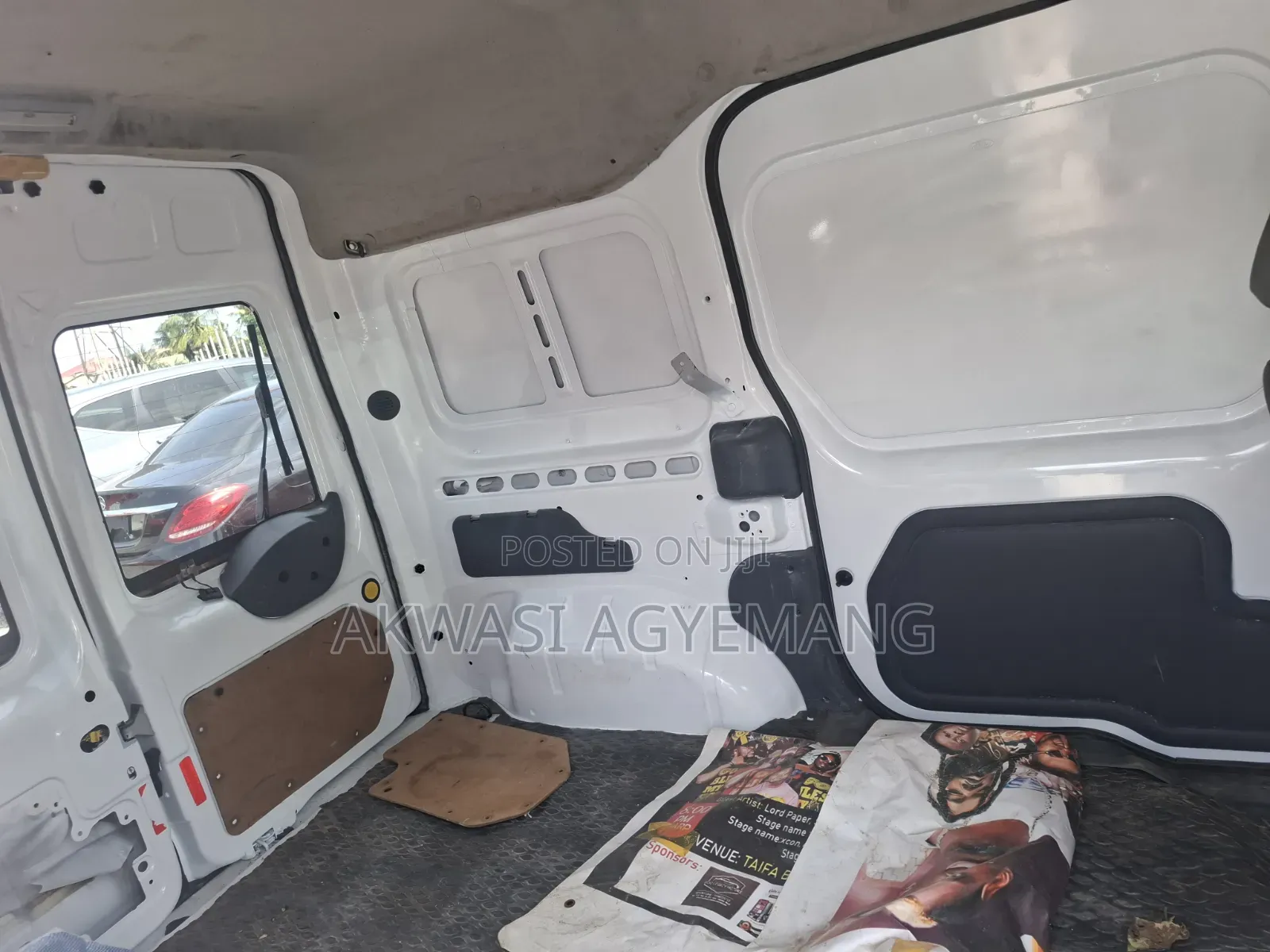 Ford Transit 2012 White