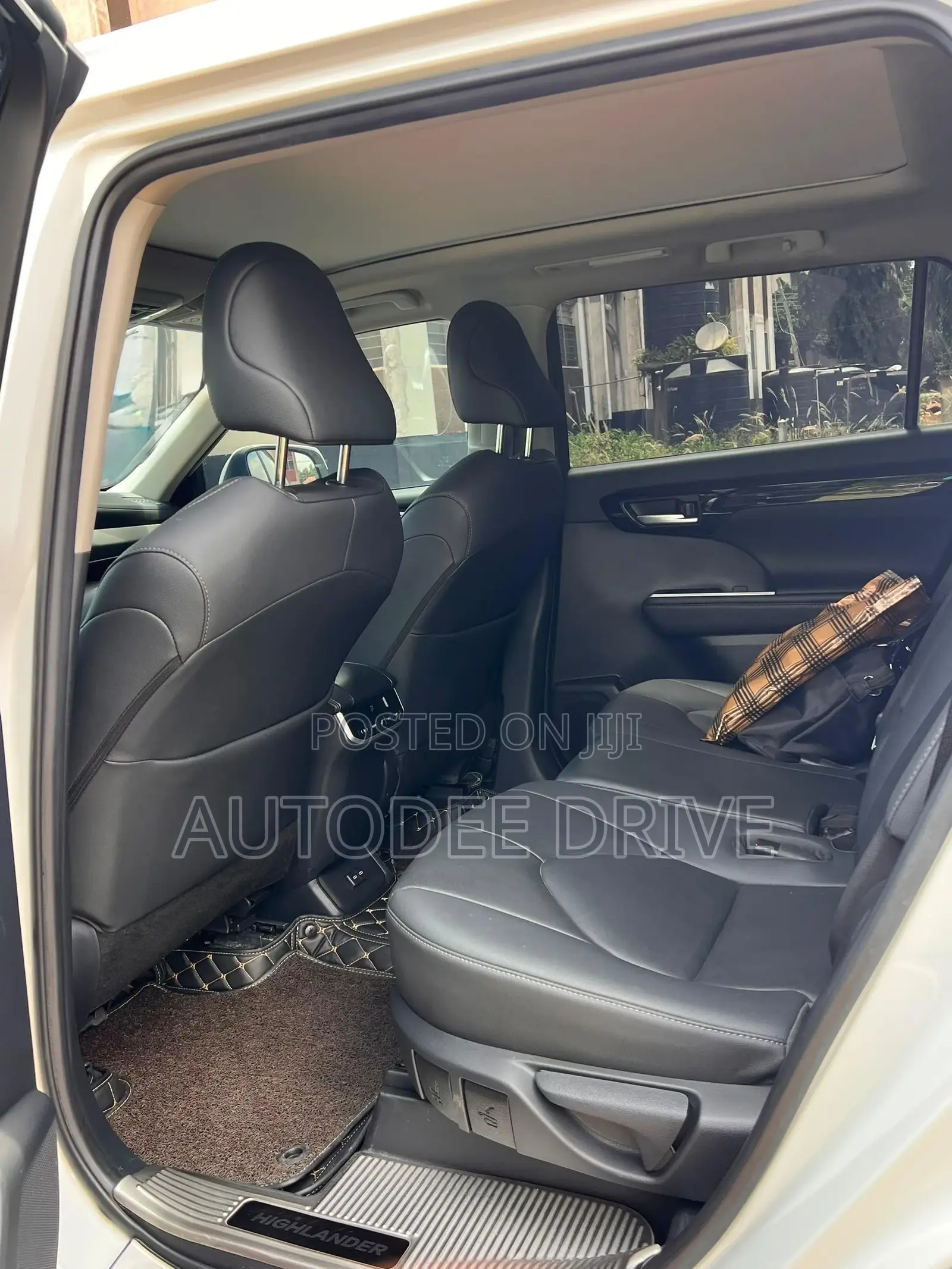 New Toyota Highlander 2023 White