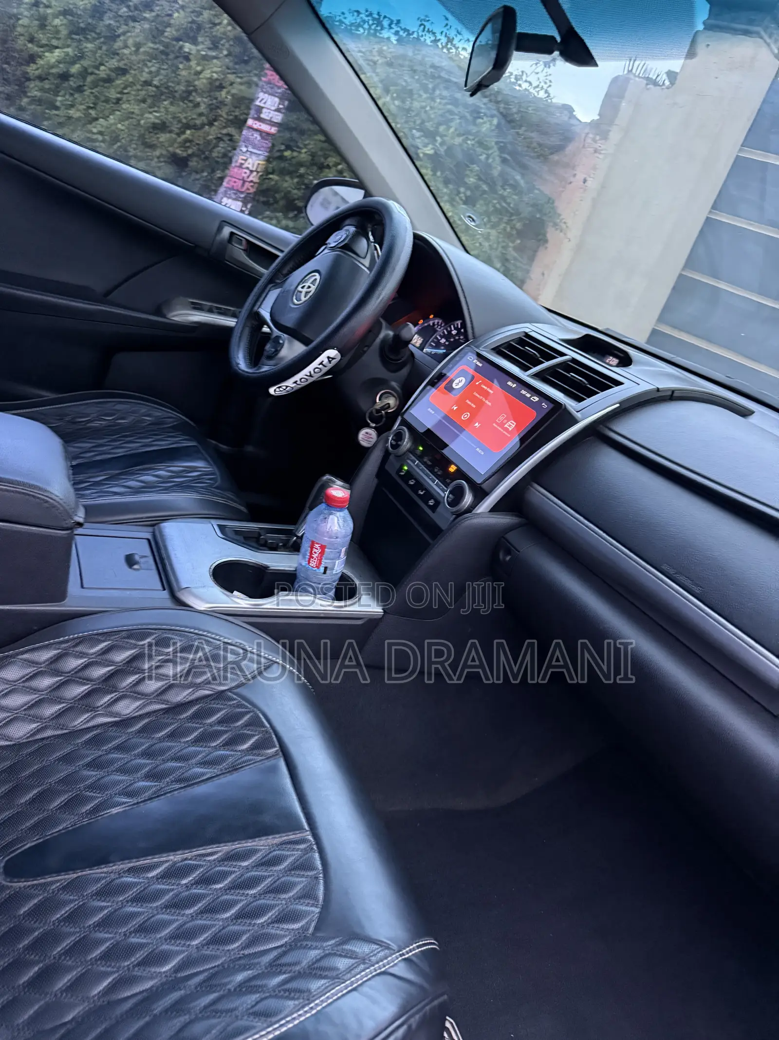 Toyota Camry SE 4dr Sedan (2.5L 4cyl 6A) 2014 Silver