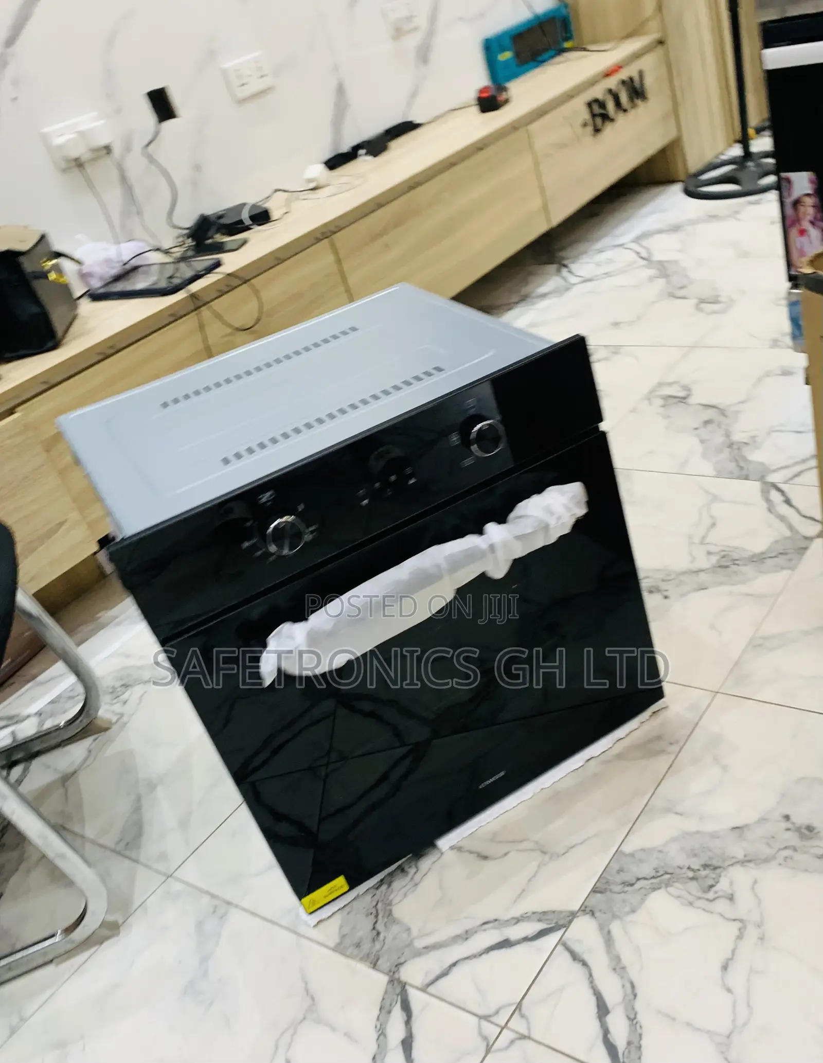 Duration Yet Quality Gas and Electric (Black) Kenwood Oven