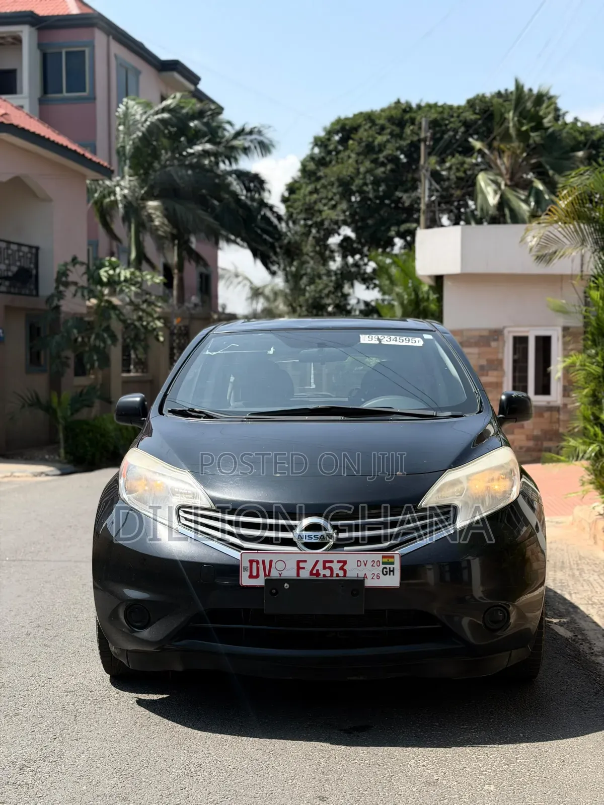 Nissan Versa 1.6 SV 4dr Sedan (1.6L 4cyl CVT) 2014 Black