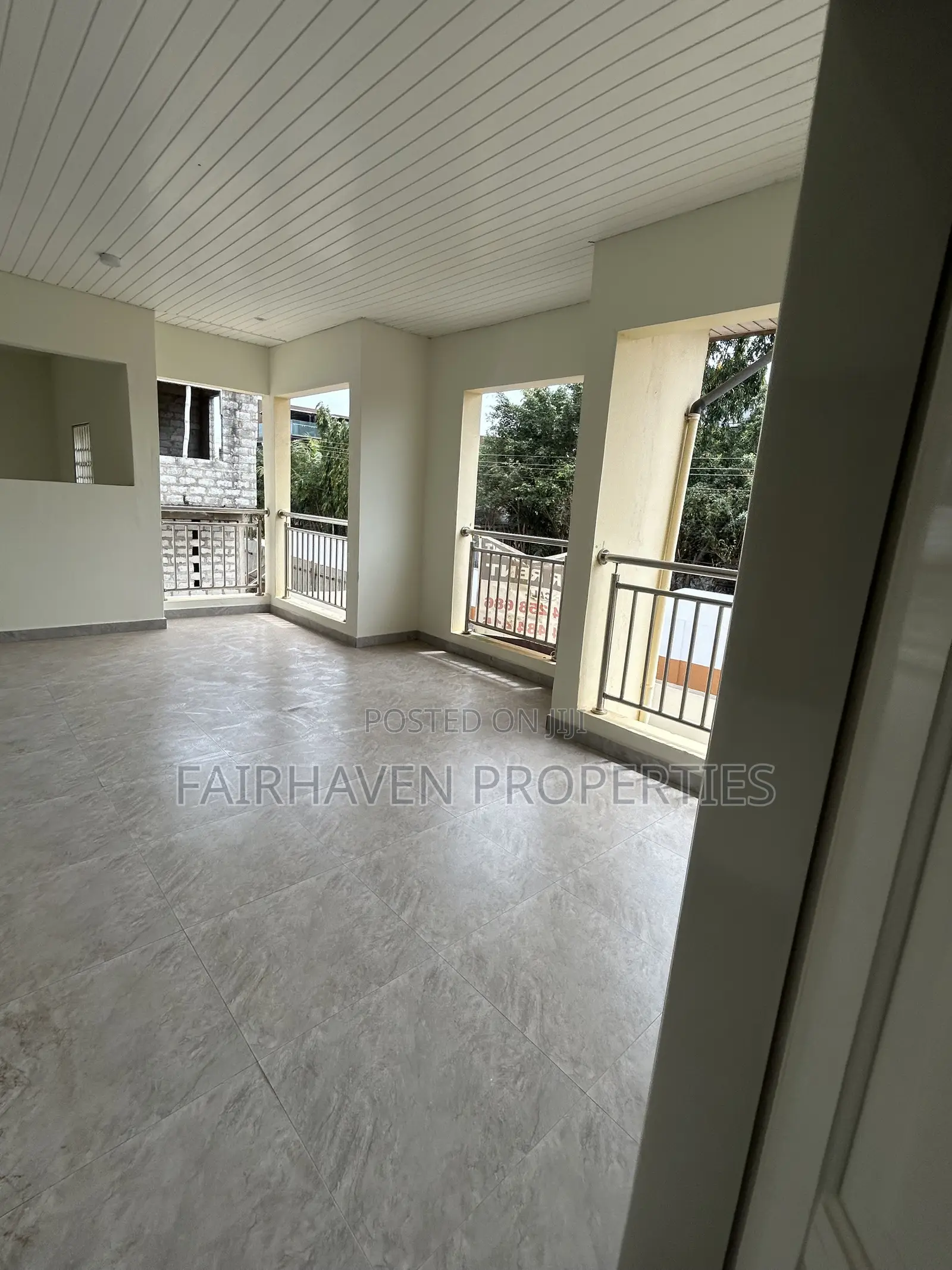 3bdrm Apartment in East Legon for rent