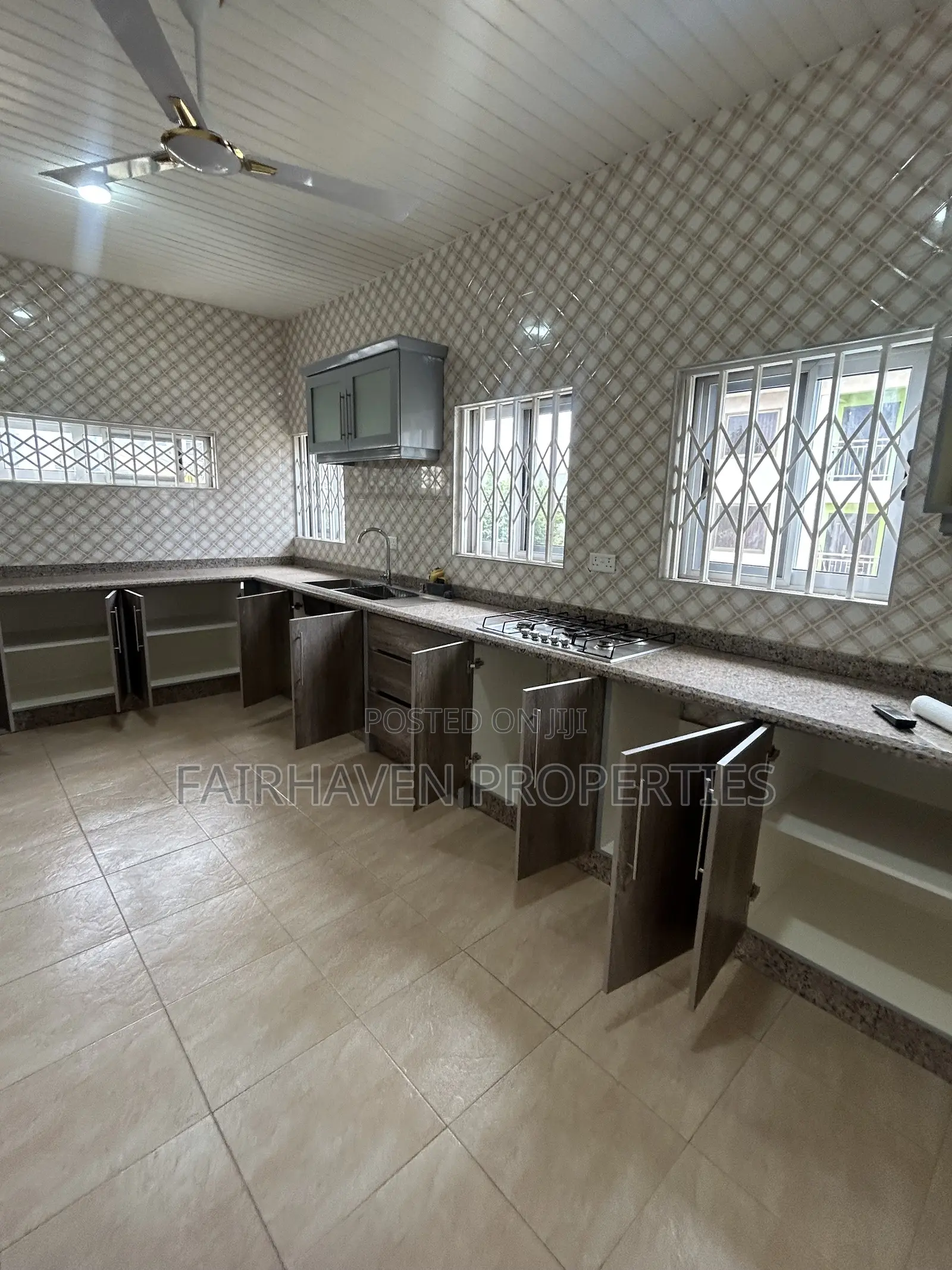 3bdrm Apartment in East Legon for rent