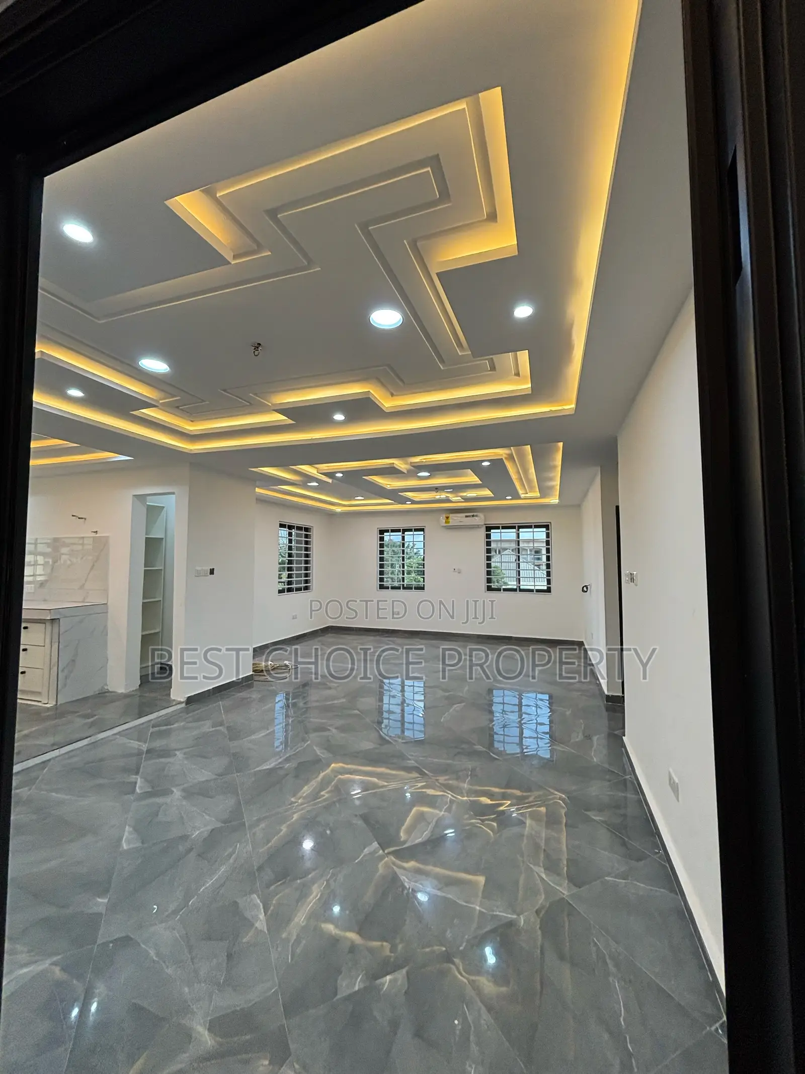 3bdrm Apartment in Ashiyie, Frafraha for rent