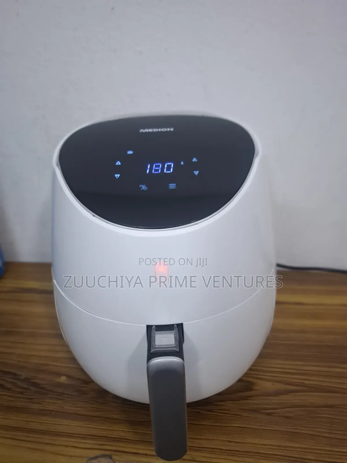 Medion 5.L Digital Air Fryer From Germany