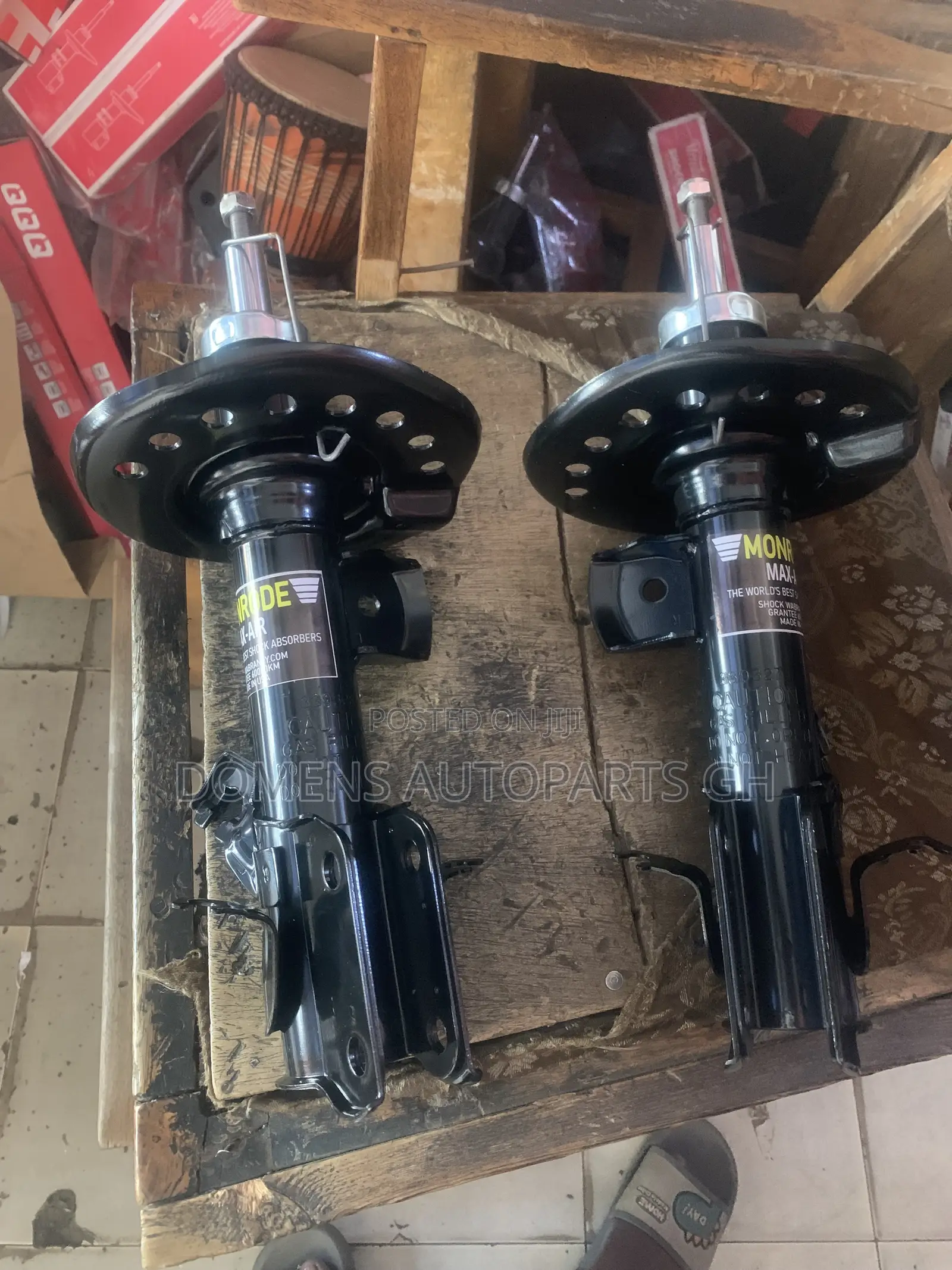 Shocks Moroe and Suspensions