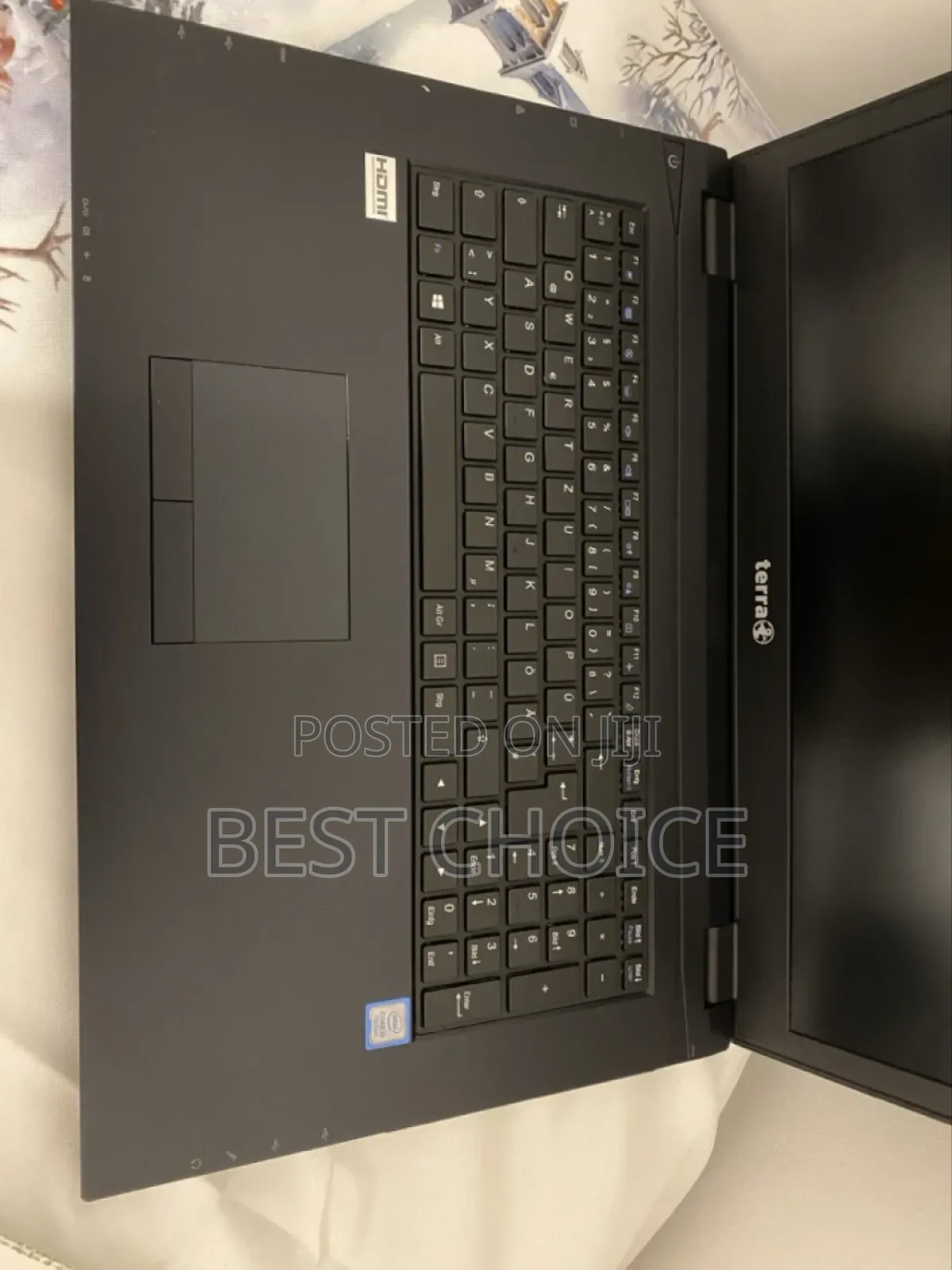 Laptop 8GB Intel Core i5 SSD 128GB