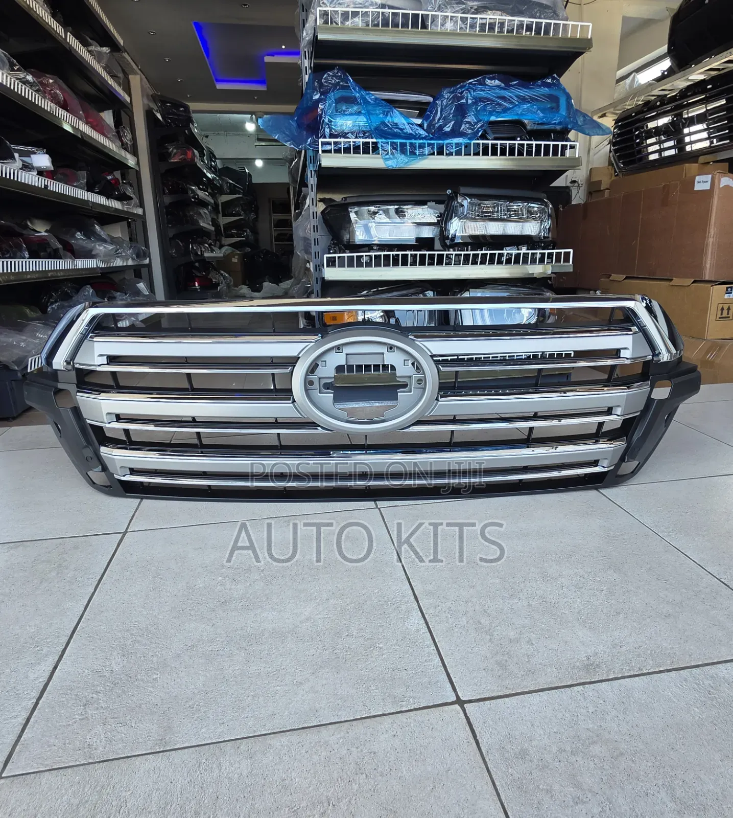 Toyota Landcruiser 2016 -2021 Executive Front Grill
