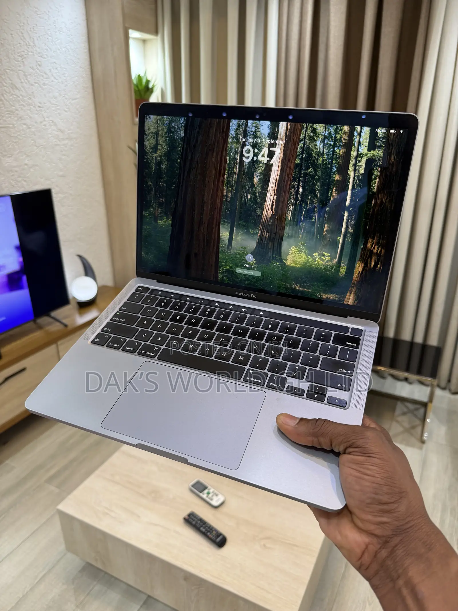 Laptop Apple MacBook Pro 2020 M1 8GB Apple M1 SSD 512GB