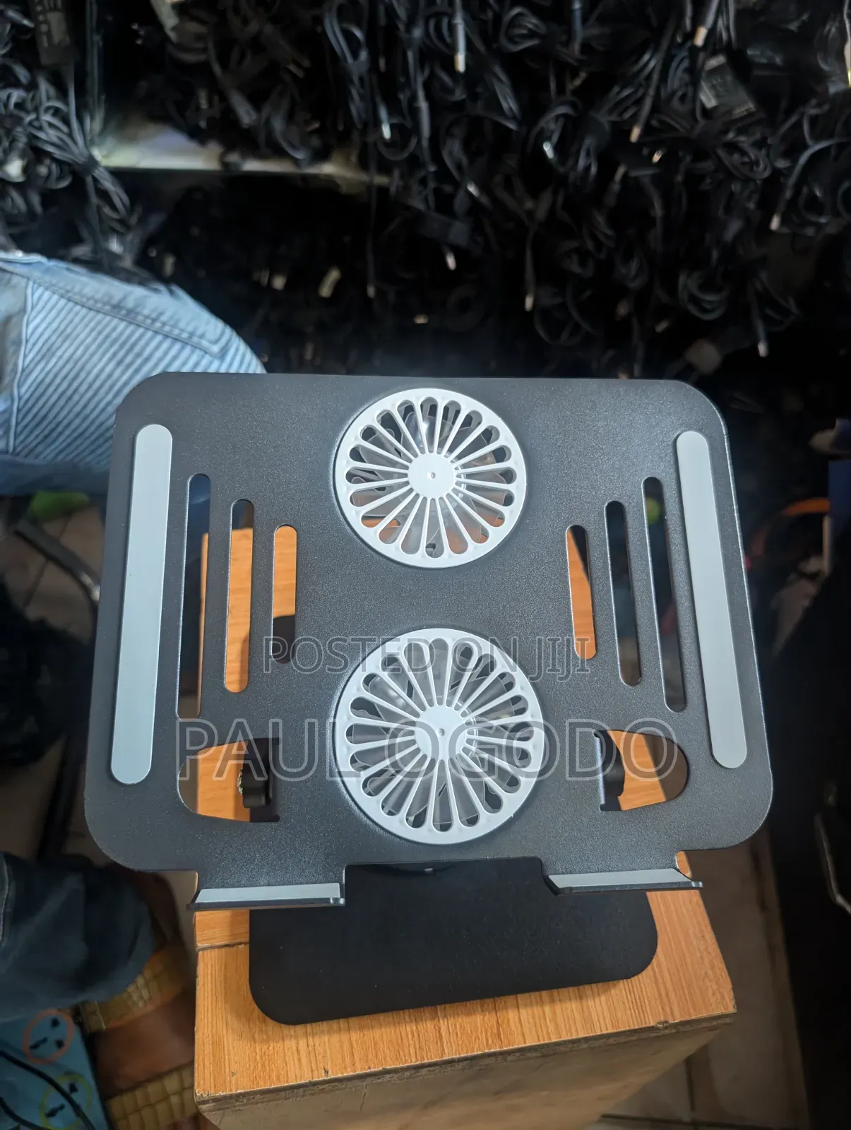Notebook PC Stand