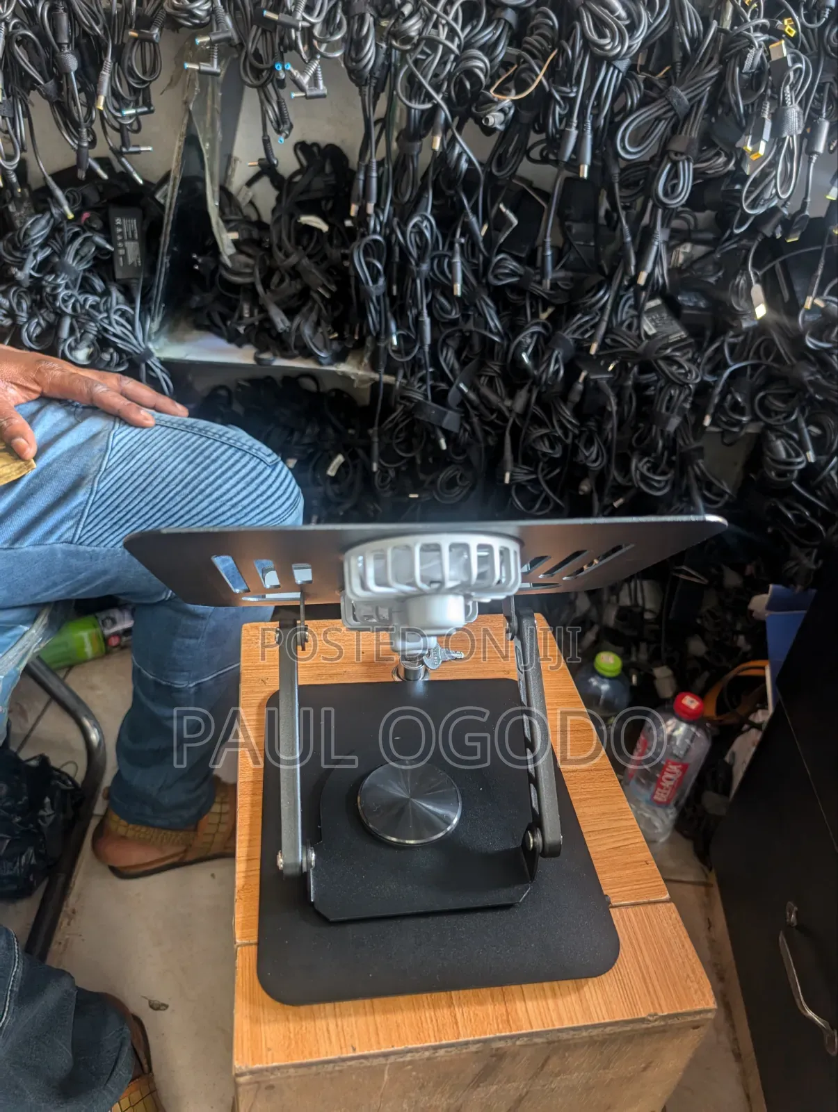 Notebook PC Stand