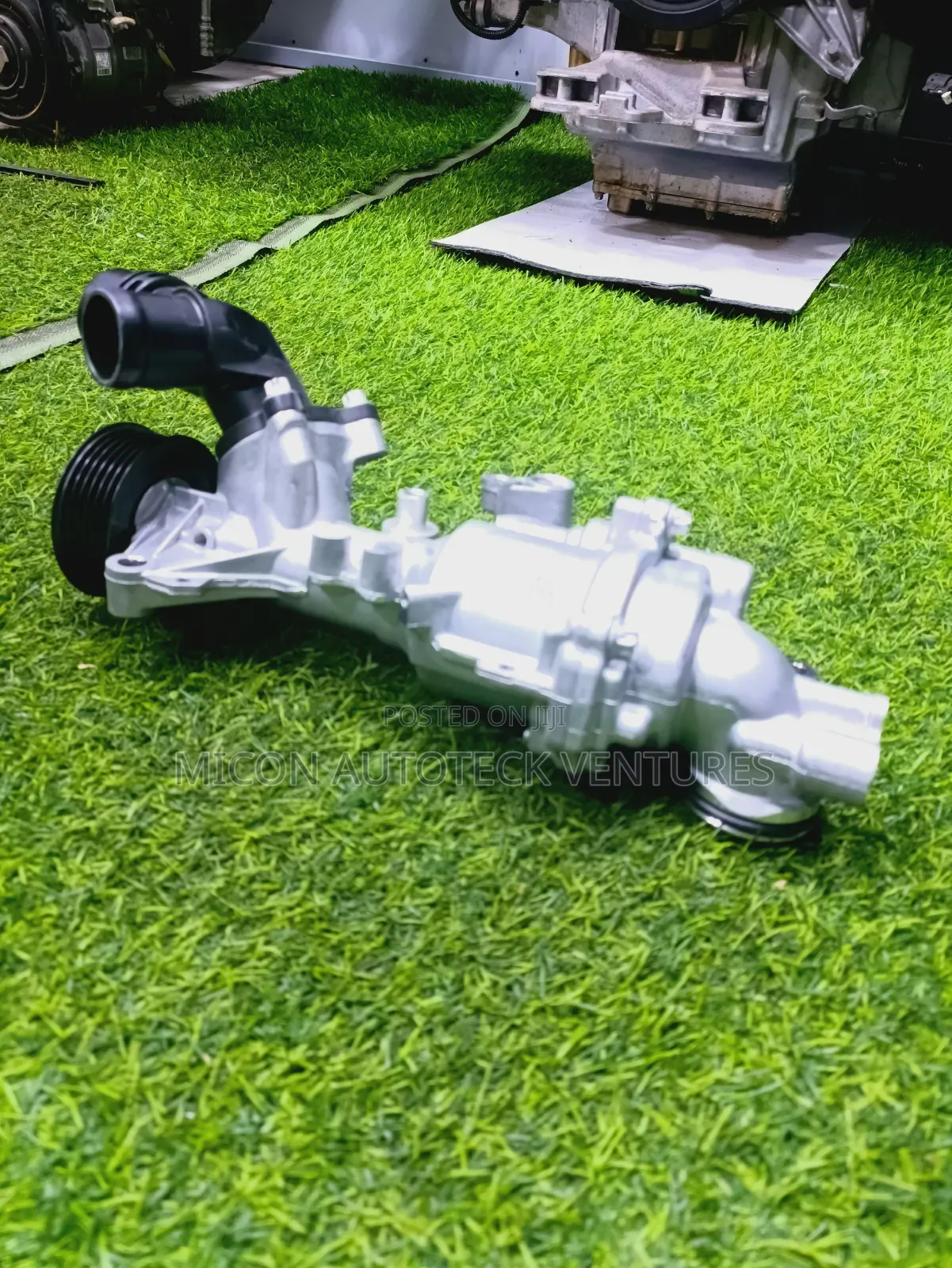 Mercedes Benz C/E/Glc300 Water Pump